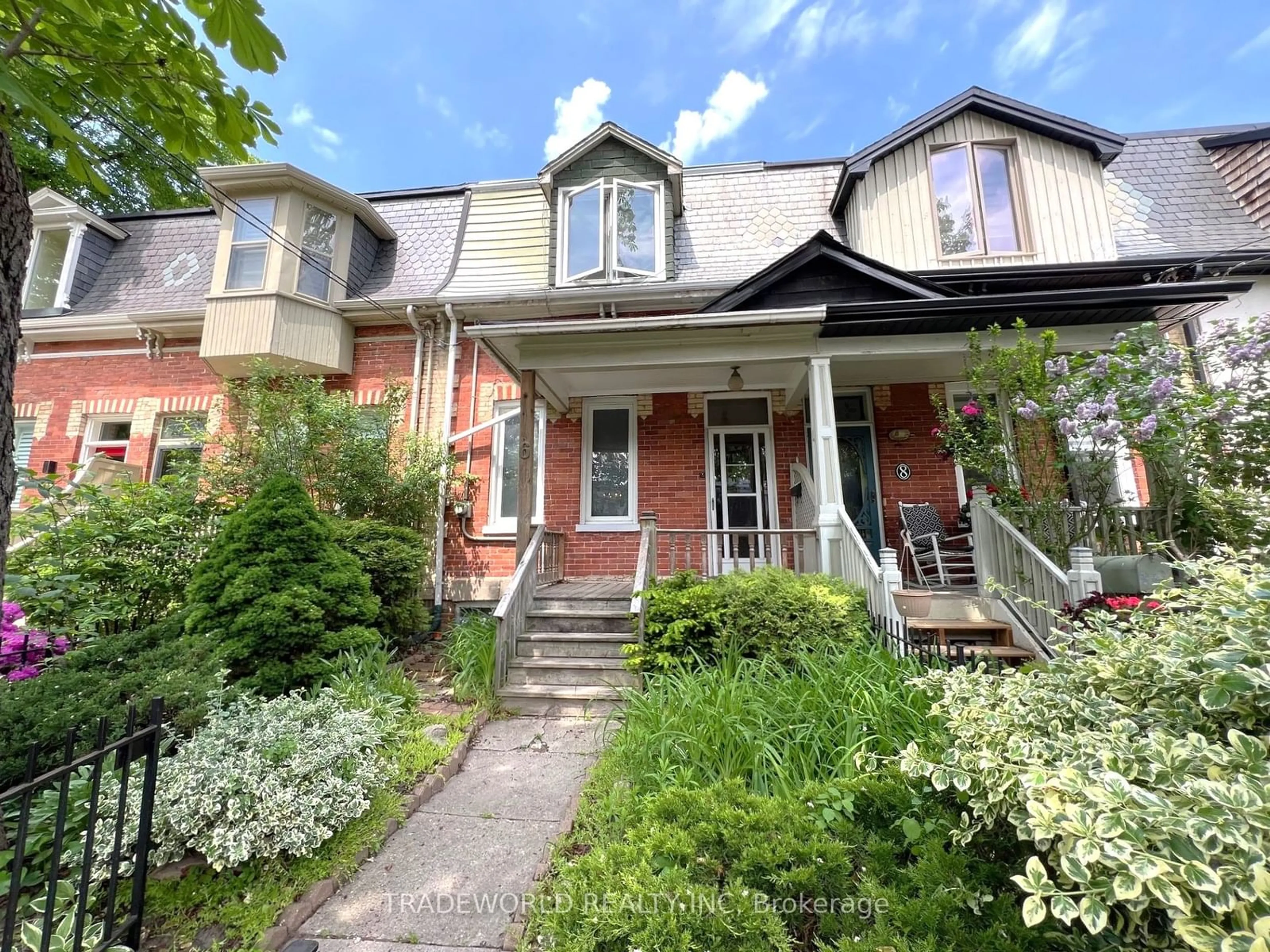 Outside view for 6 Geneva Ave, Toronto Ontario M5A 2J8