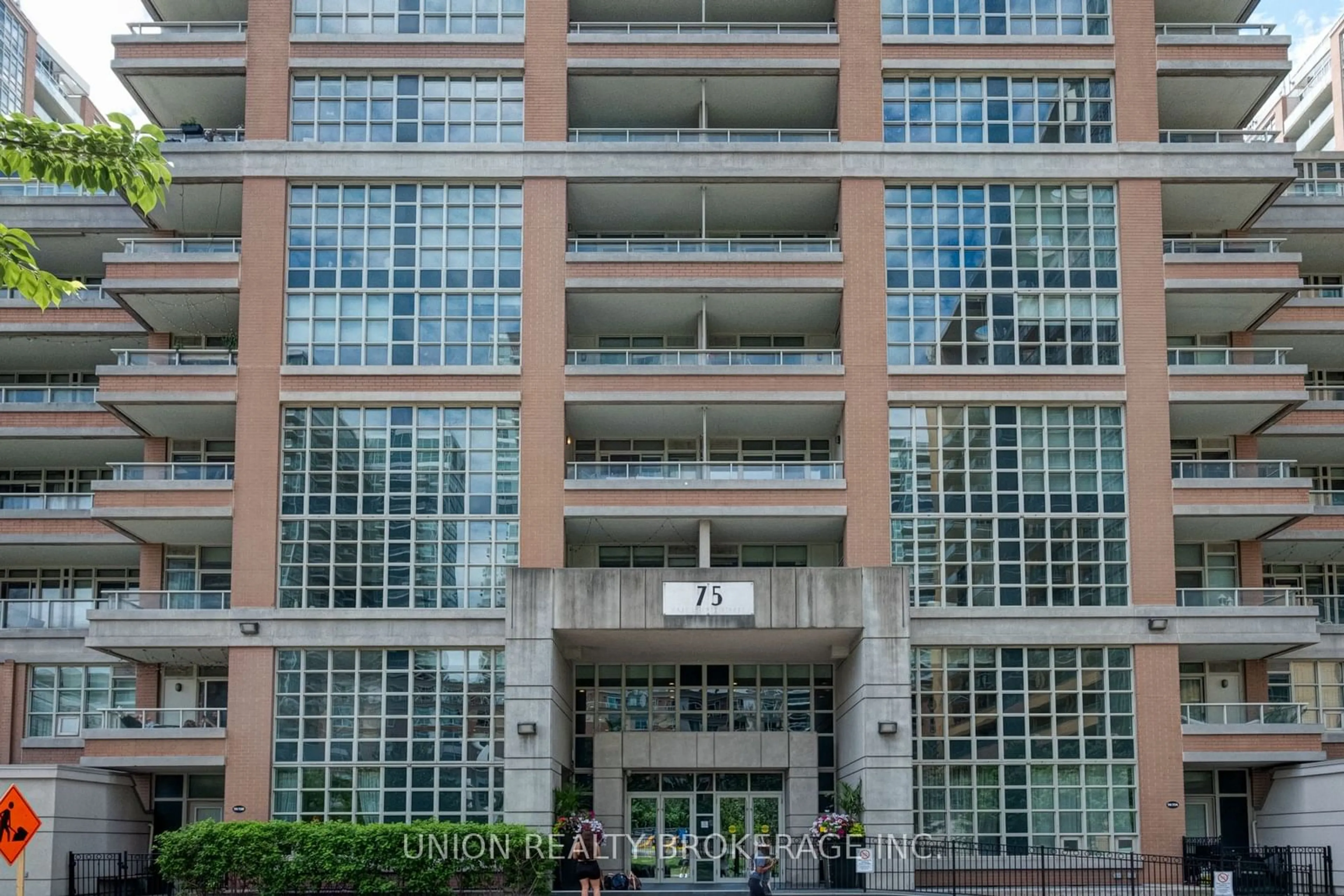 A pic from exterior of the house or condo for 75 East Liberty St #907, Toronto Ontario M6K 3R3