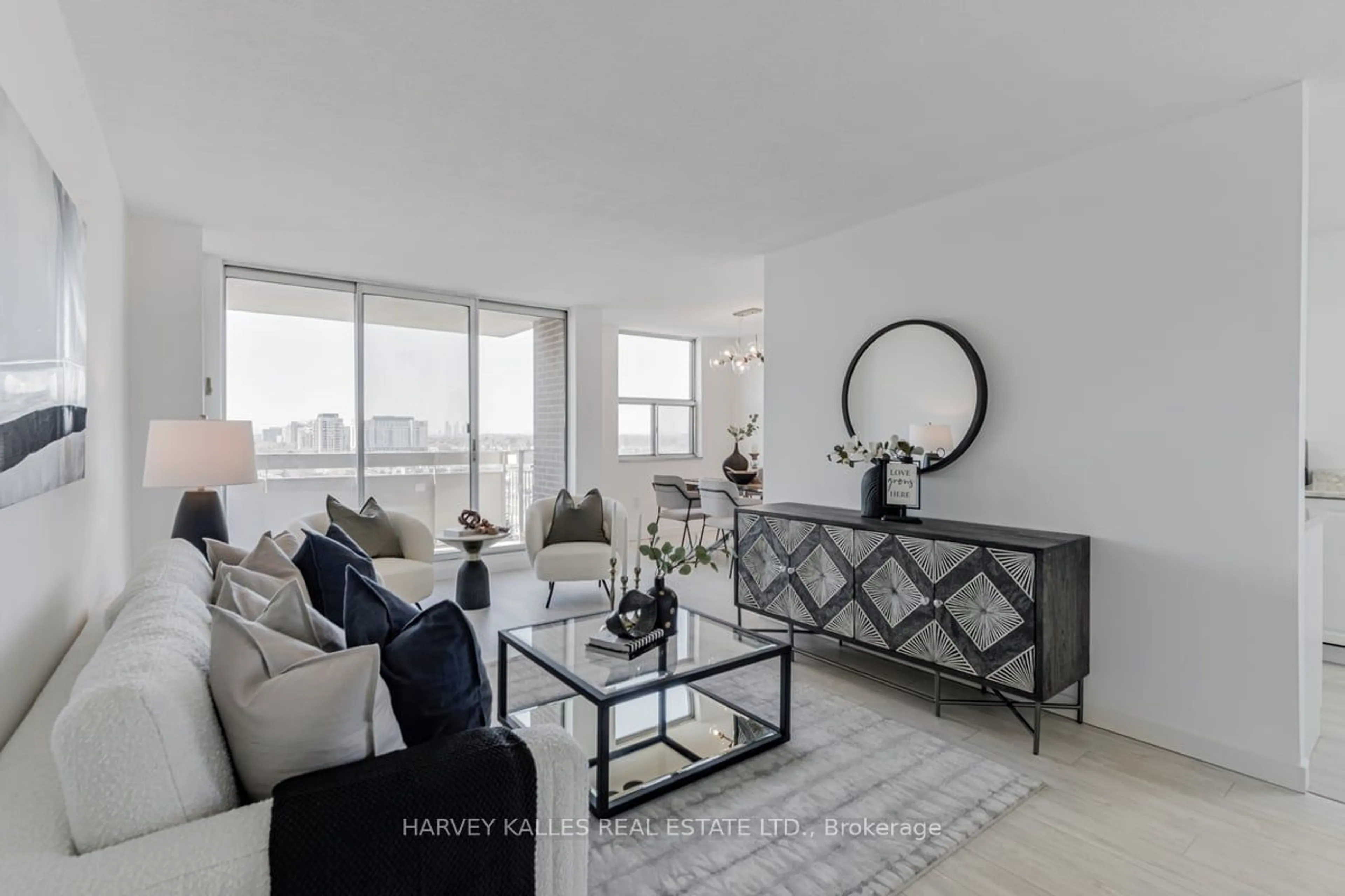 Living room for 205 Hilda Ave #1003, Toronto Ontario M3M 4B1