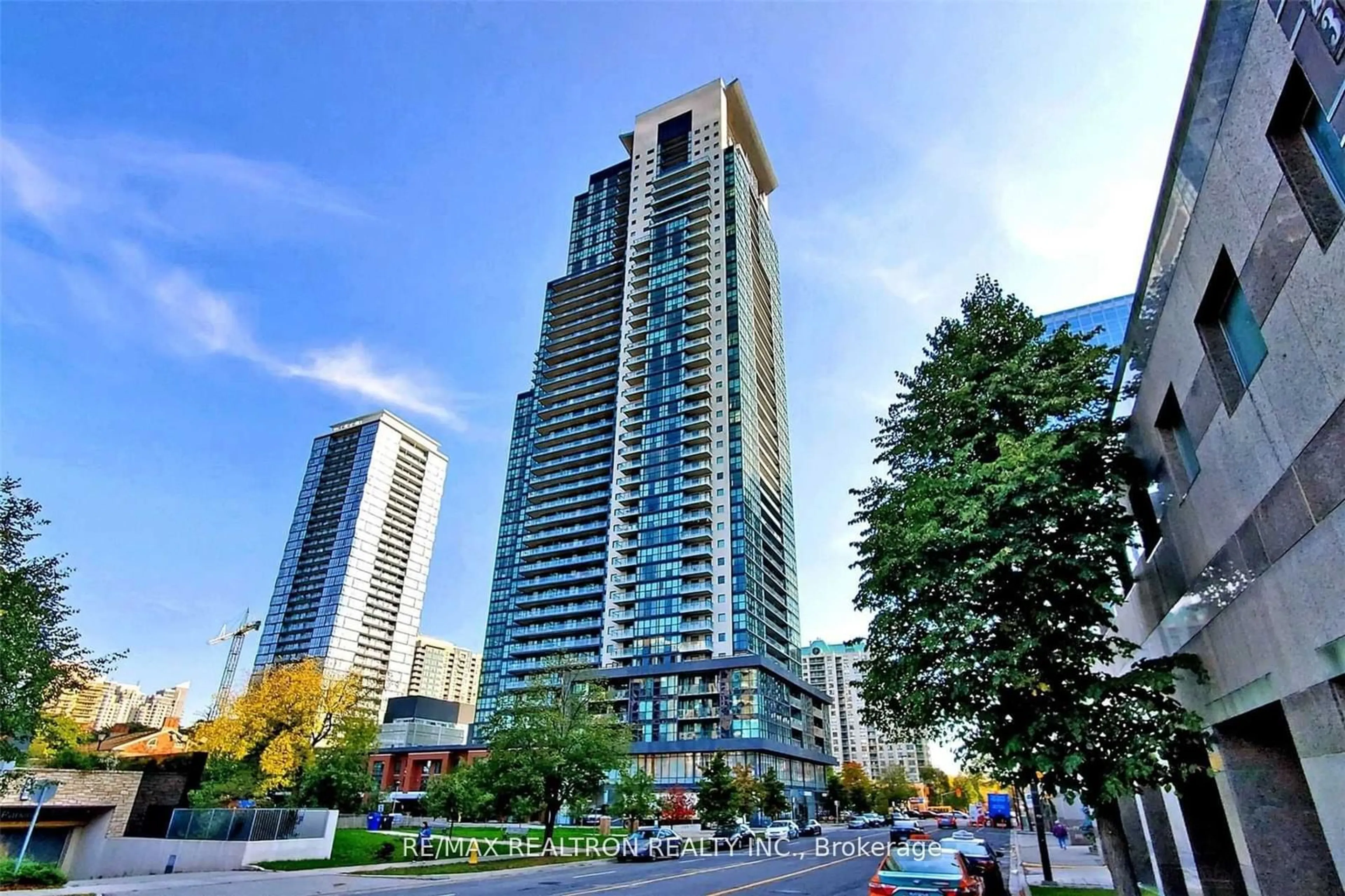 A pic from exterior of the house or condo for 5162 Yonge St #505, Toronto Ontario M2N 6L9