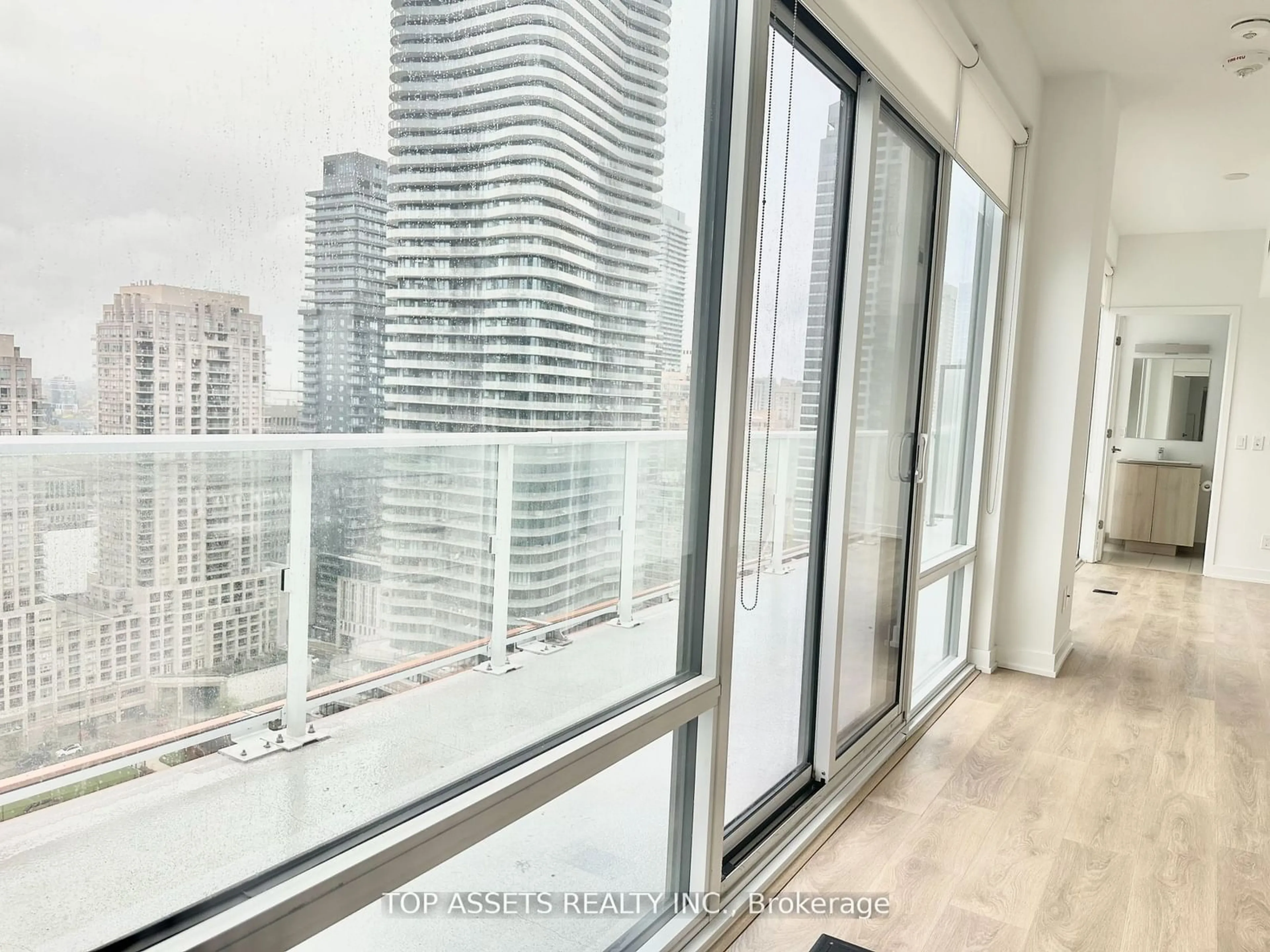 Other indoor space for 18 Maitland Terr #2505, Toronto Ontario M4Y 0H2