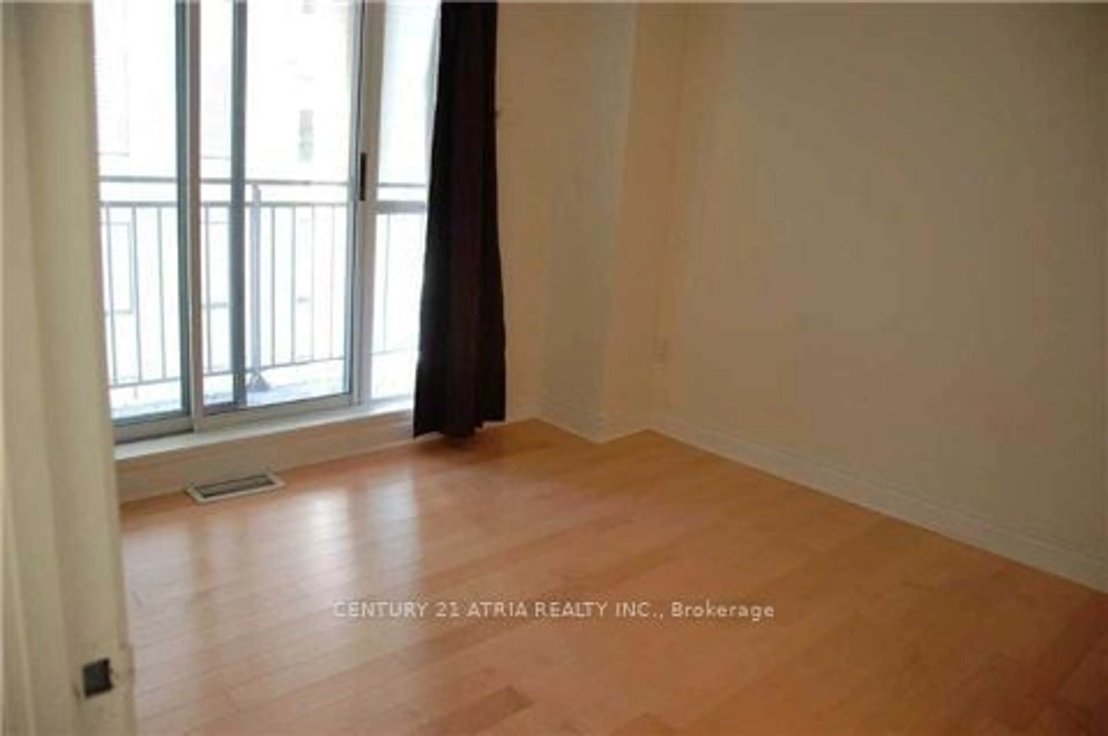 A pic of a room for 80 Cumberland St #501, Toronto Ontario M5R 3V1