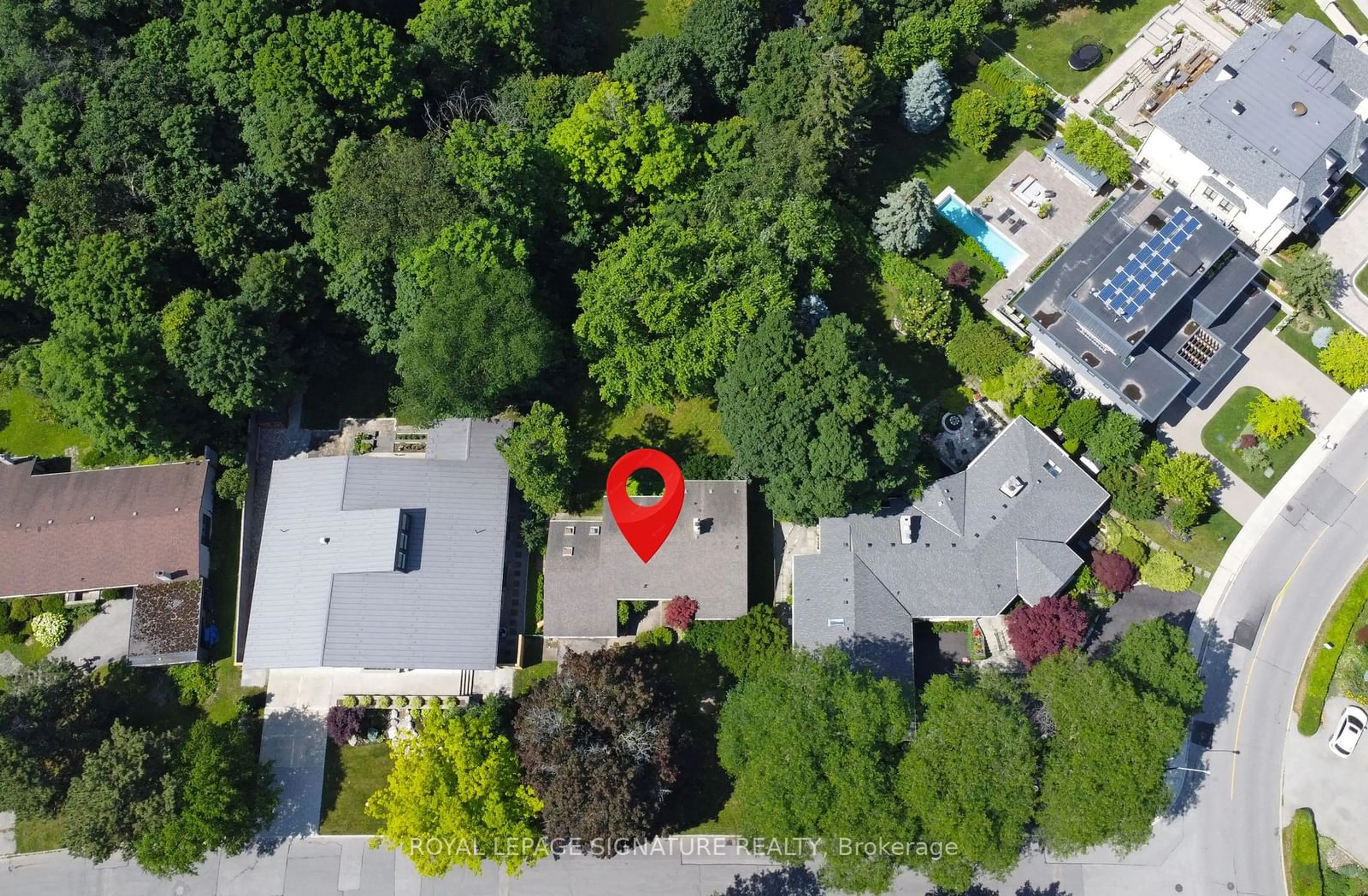 Street view for 4 Bushbury Dr, Toronto Ontario M3A 2Z7