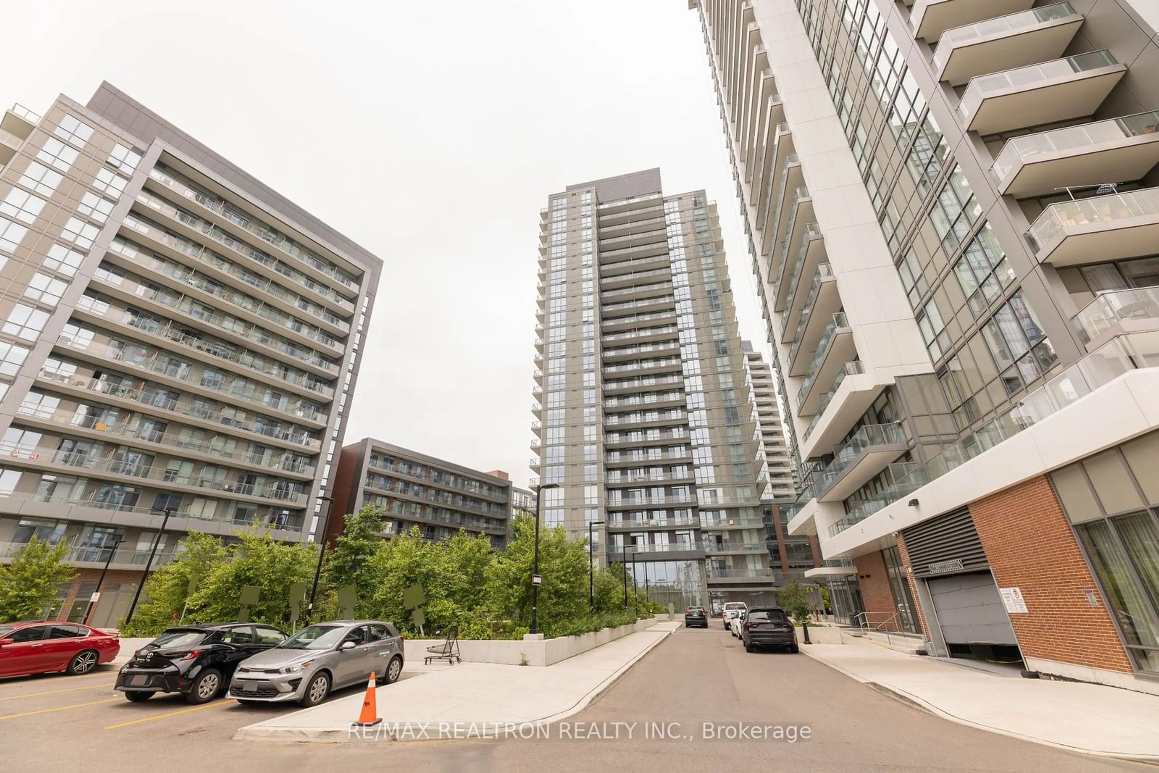 A pic from exterior of the house or condo for 38 Forest Manor Rd #319, Toronto Ontario M2J 0H4