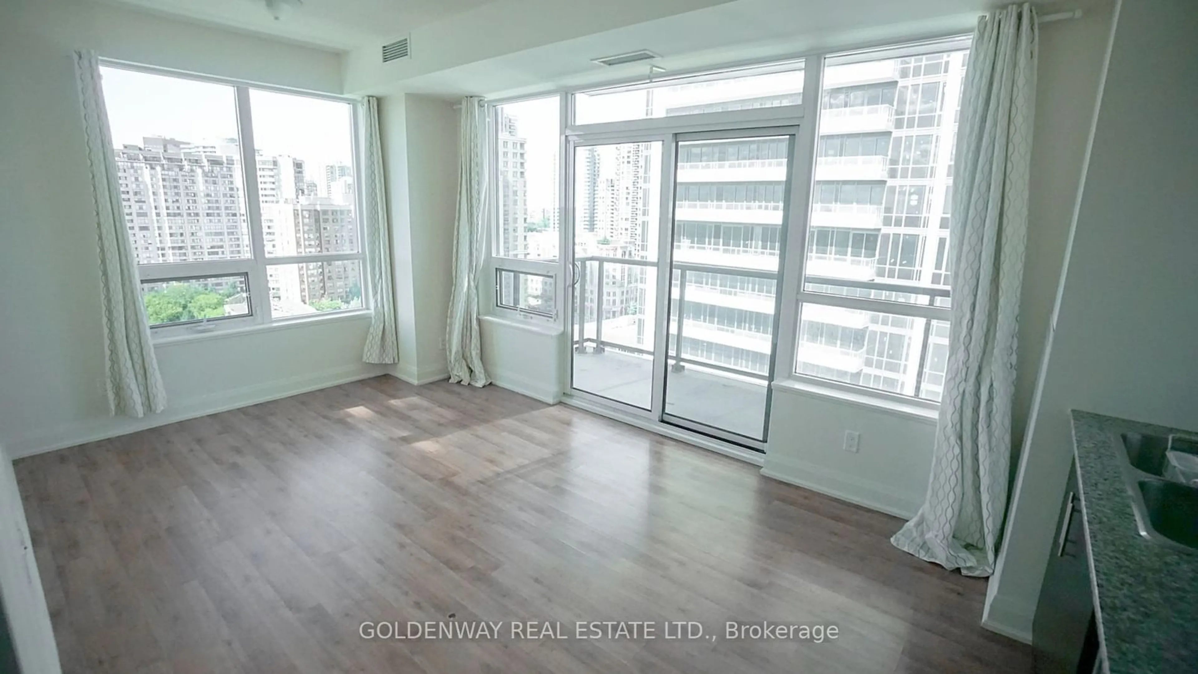 Other indoor space for 68 Canterbury Pl #1809, Toronto Ontario M2N 0H8