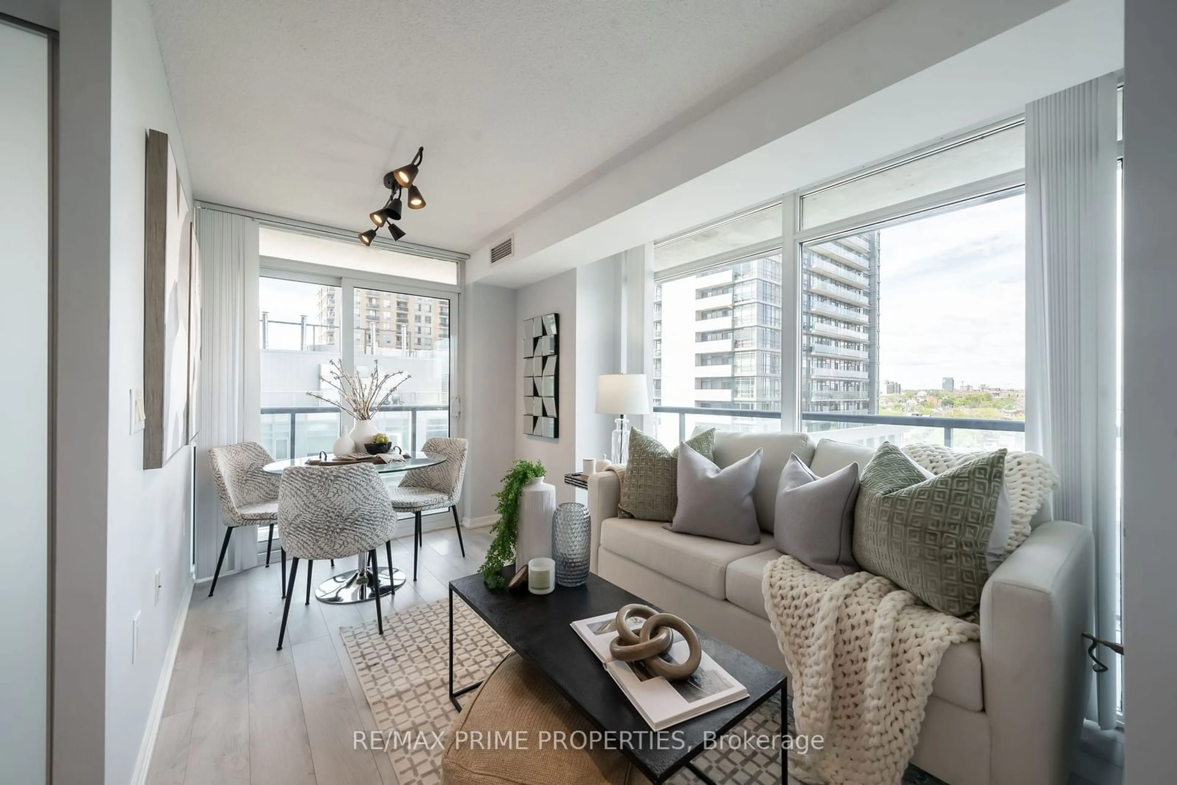 Living room for 36 Lisgar St #1015W, Toronto Ontario M6J 3G2