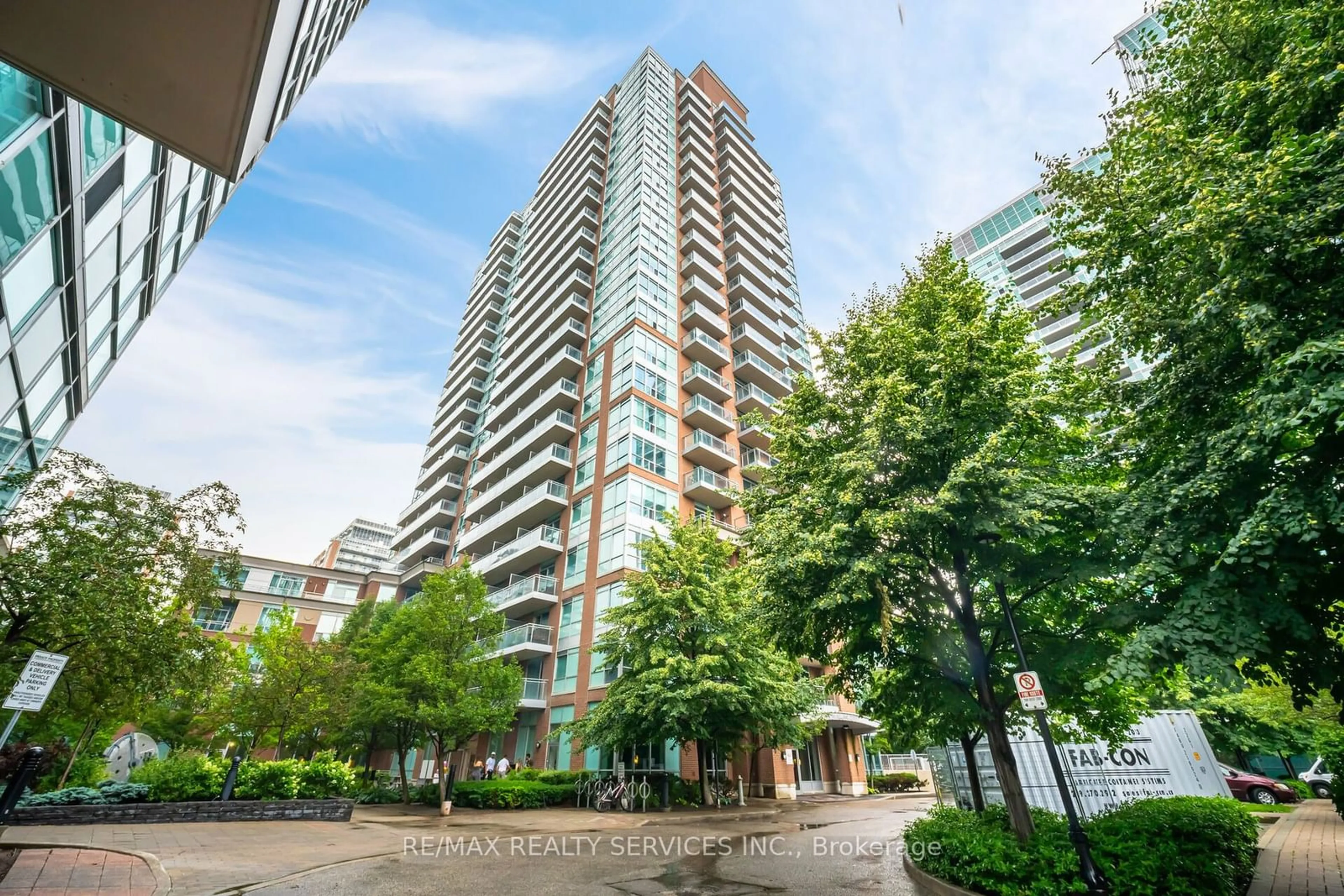 A pic from exterior of the house or condo for 50 Lynn Williams St #2108, Toronto Ontario M6K 3R9