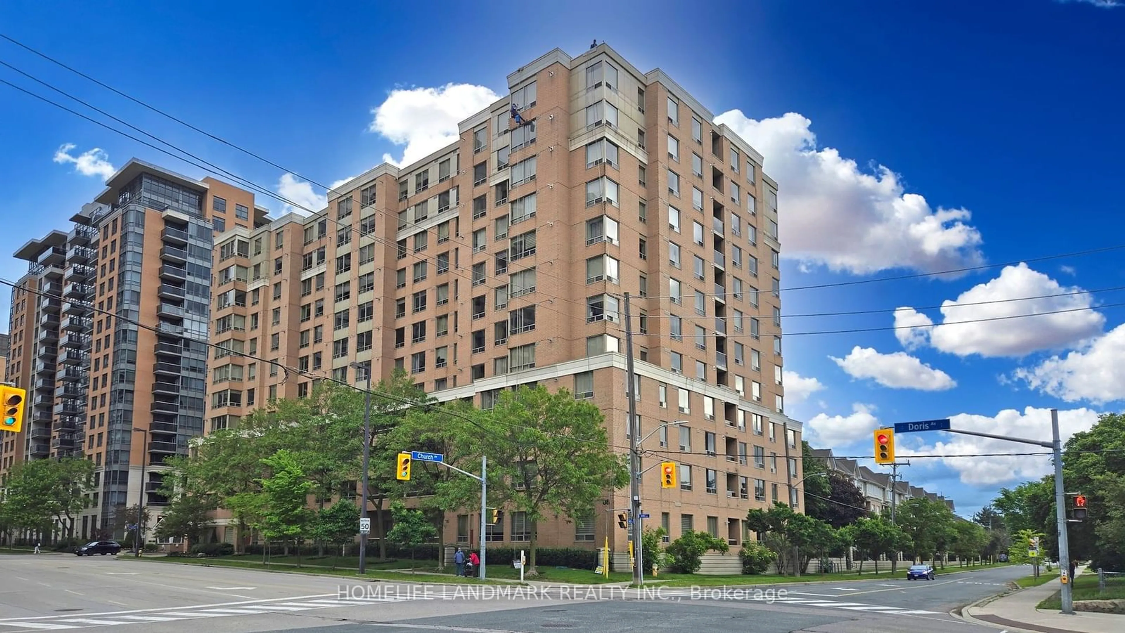 A pic from exterior of the house or condo for 88 Grandview Way #310, Toronto Ontario M2N 6V6