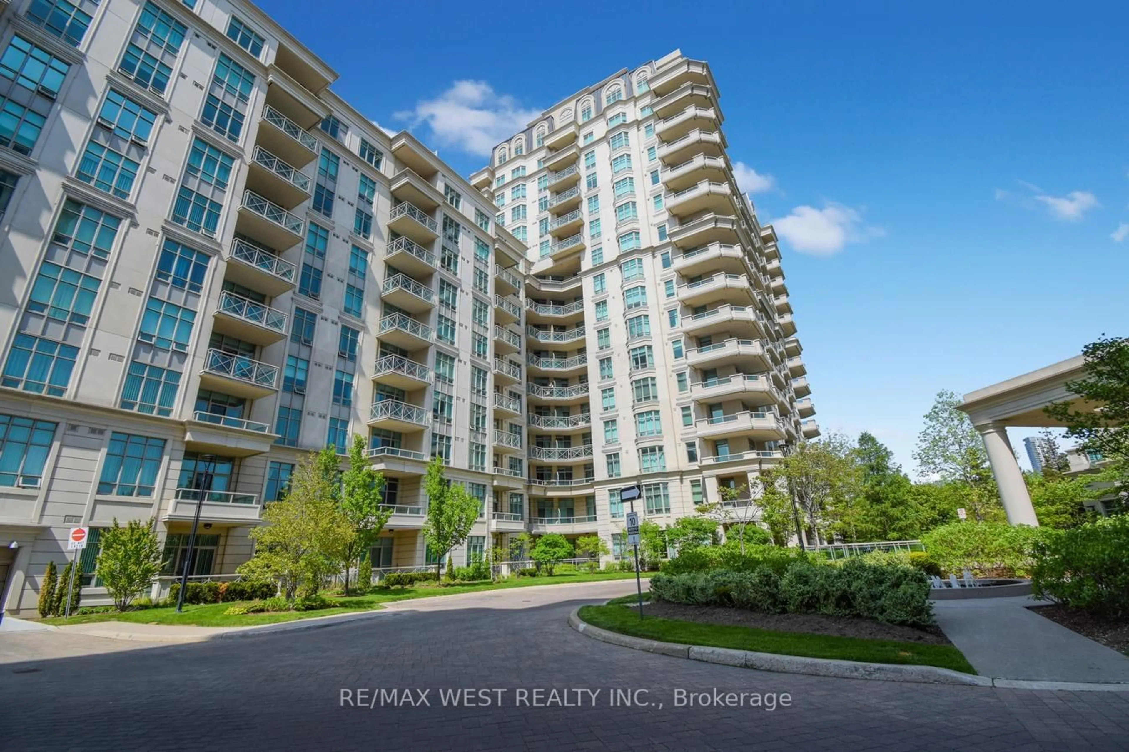 A pic from exterior of the house or condo for 20 Bloorview Pl #1003, Toronto Ontario M2J 0A6