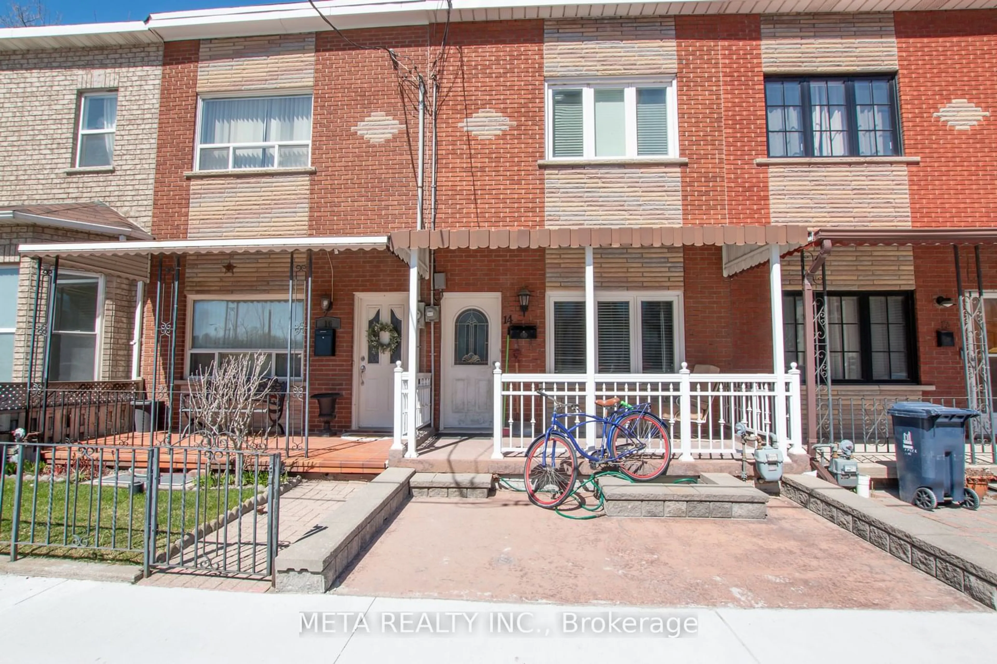 A pic from exterior of the house or condo for 14 Peel Ave, Toronto Ontario M6J 1M4