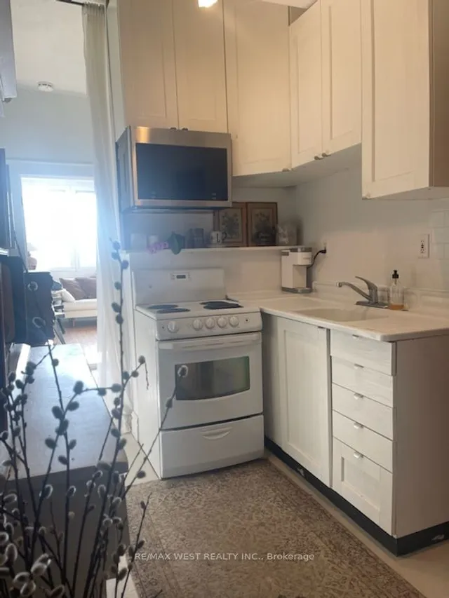 Additional property image - 112 Crawford St