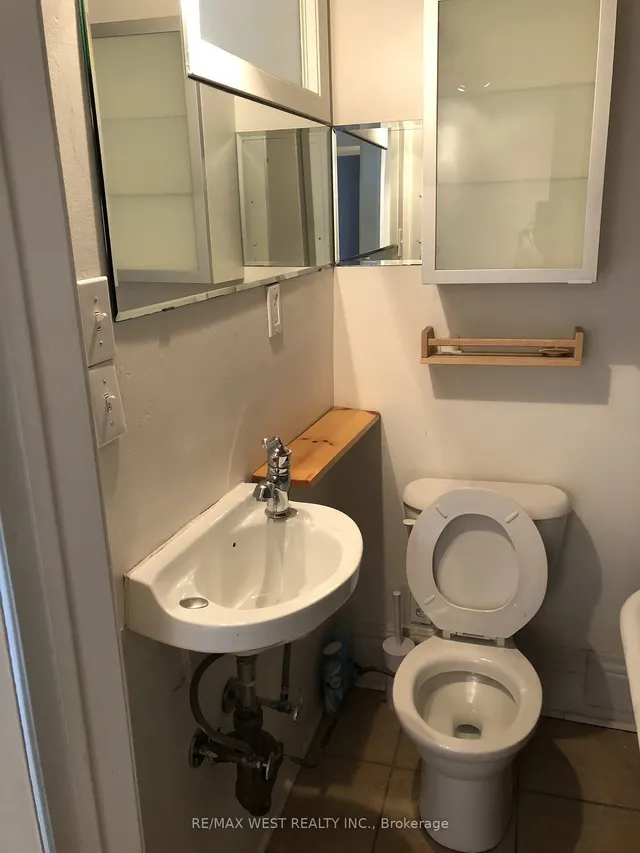 Additional property image - 112 Crawford St
