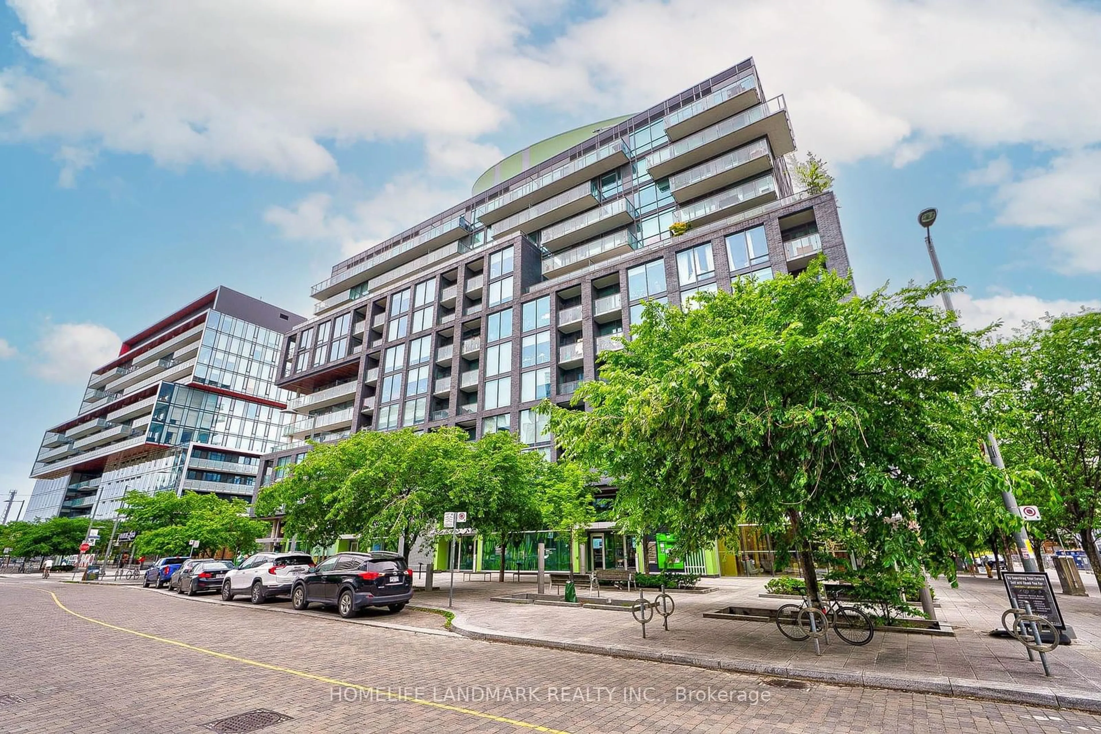 A pic from exterior of the house or condo for 455 Front St #S214, Toronto Ontario M5A 0G2