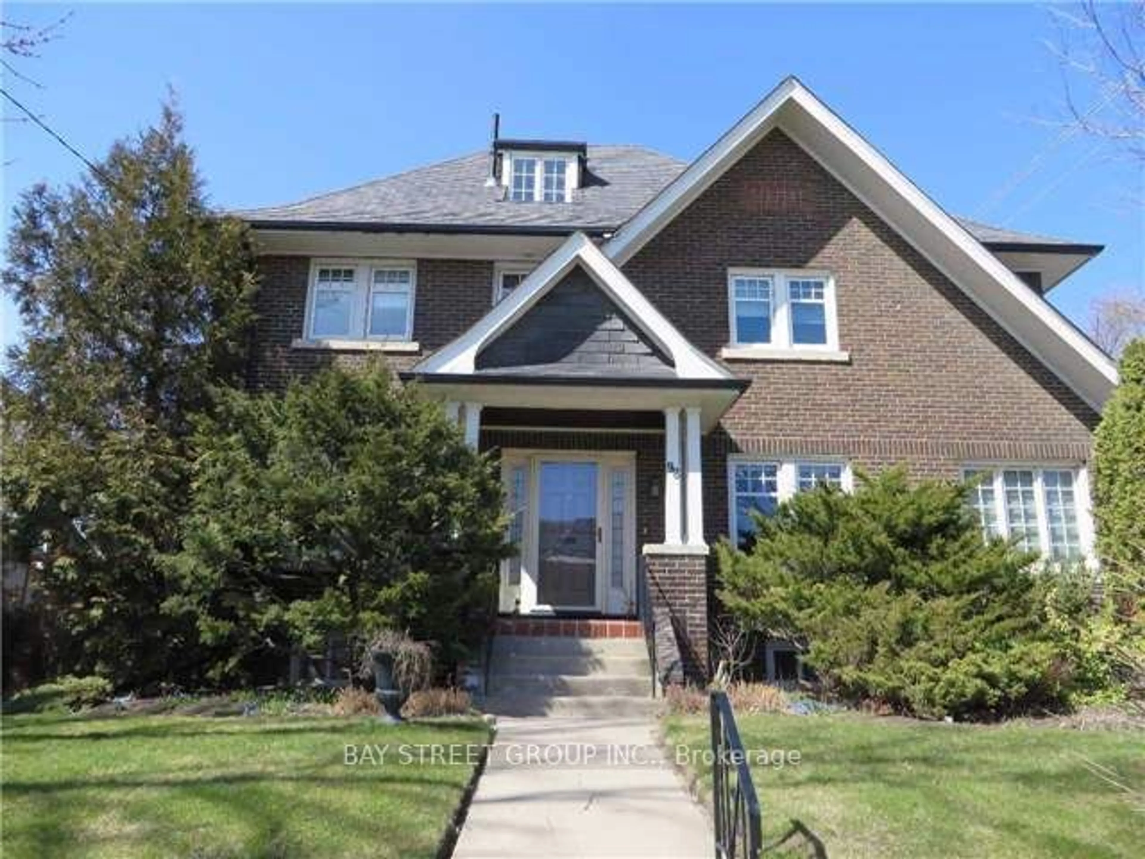 Home with brick exterior material for 98 Dawlish Ave, Toronto Ontario M4N 1H1