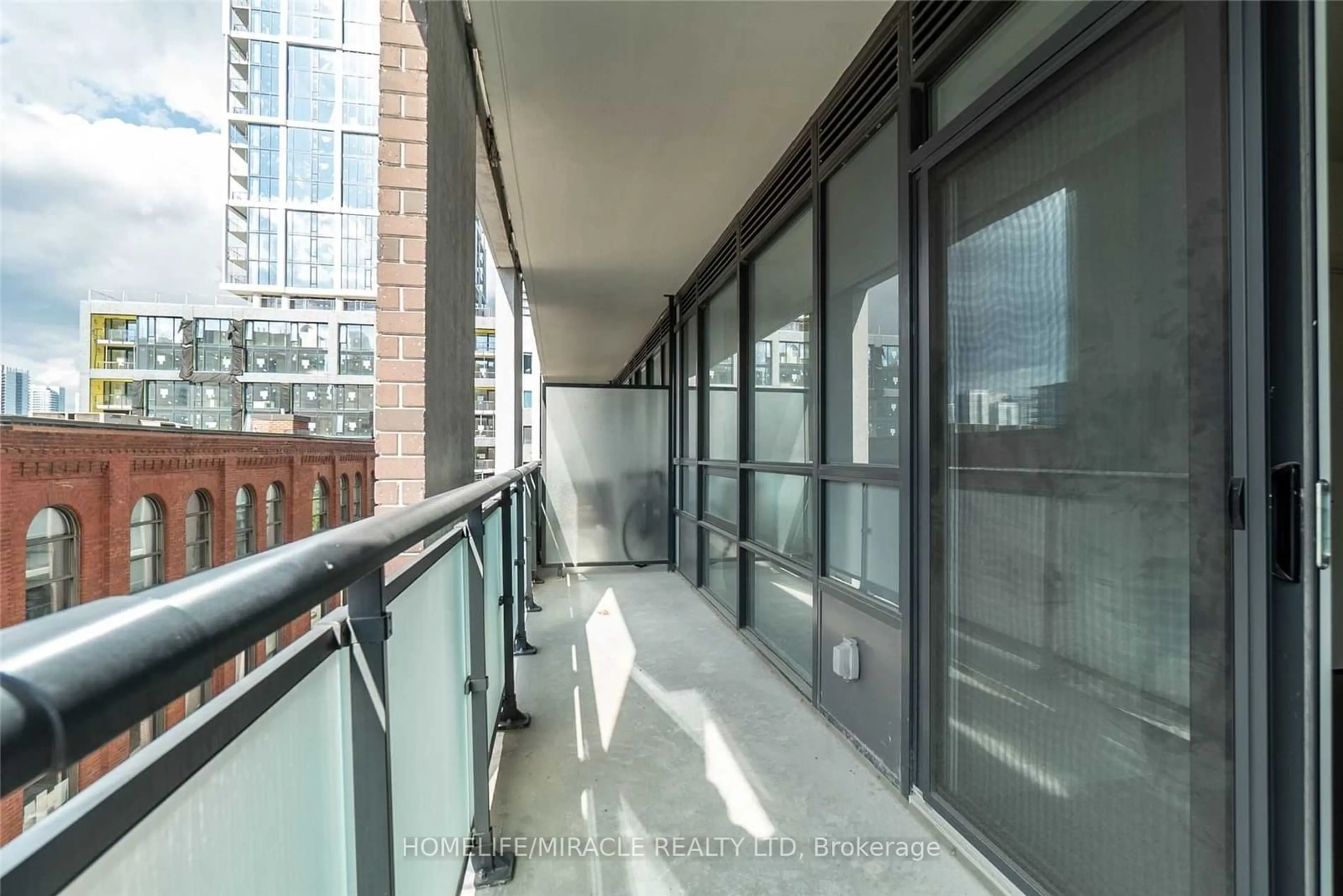 Balcony in the apartment for 460 Adelaide St #609, Toronto Ontario M5A 0E7