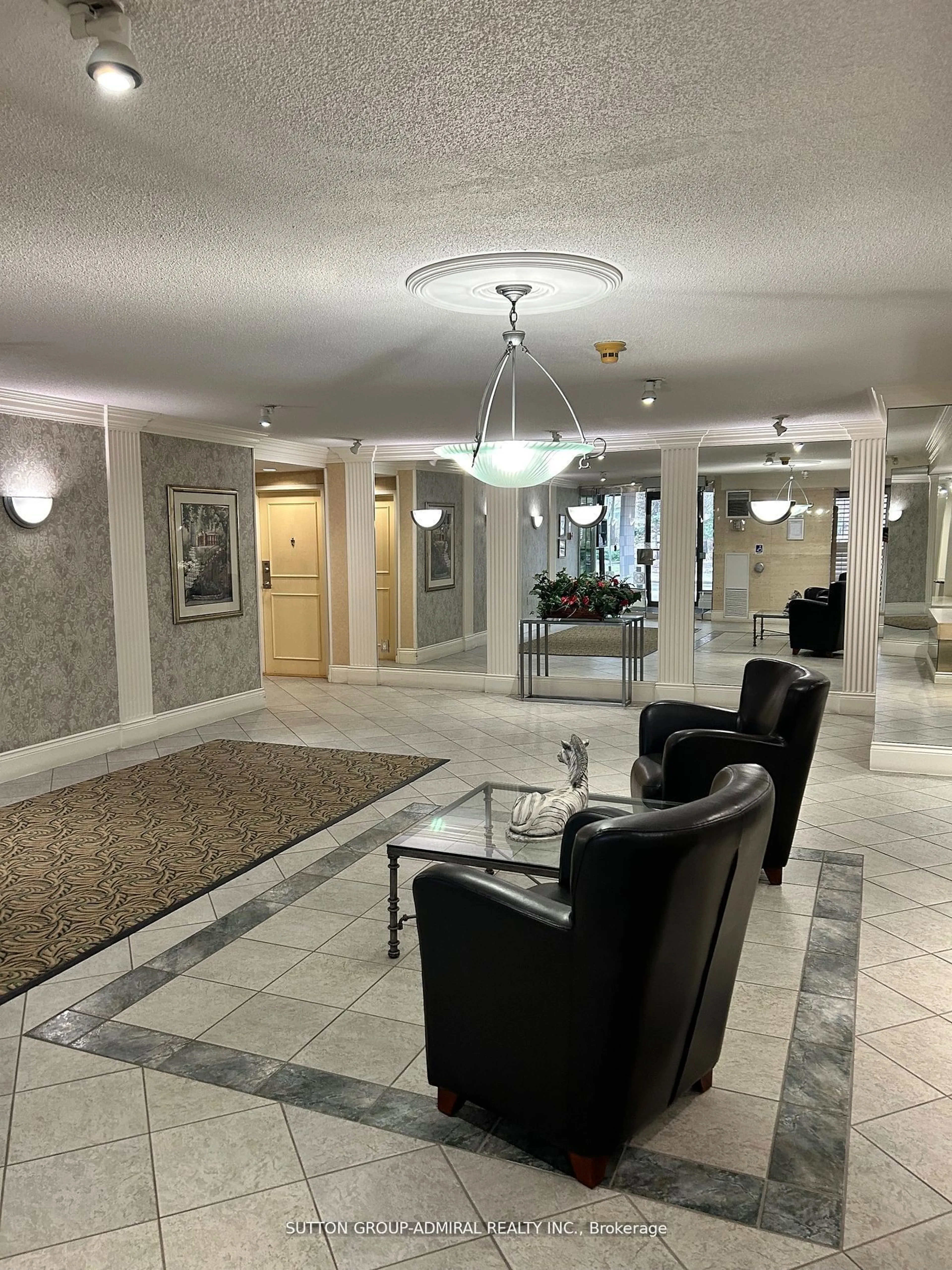 Indoor lobby for 90 FISHERVILLE Rd #1101, Toronto Ontario M2R 3J9