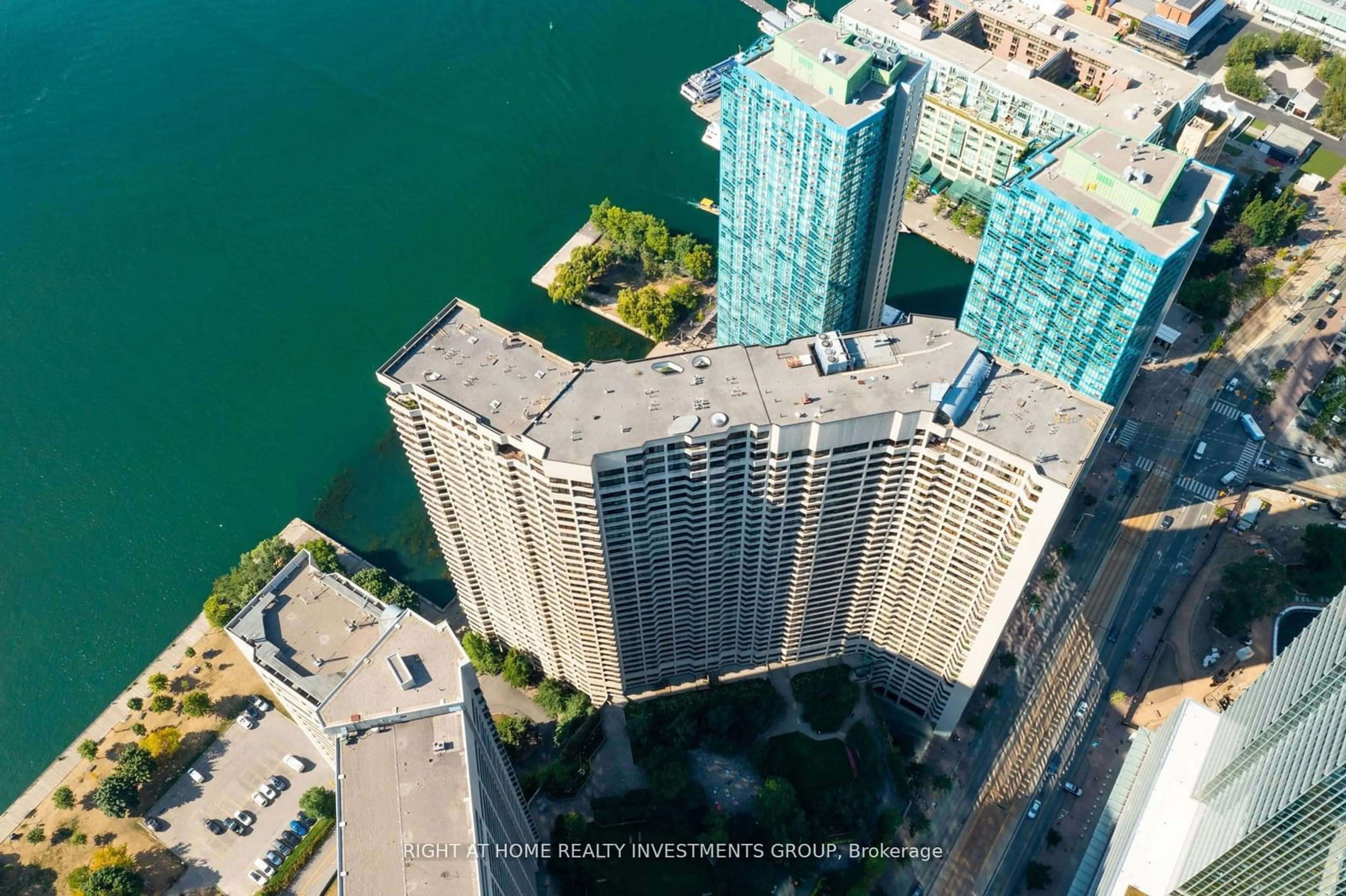 A pic from exterior of the house or condo for 65 Harbour Sq #1910, Toronto Ontario M5J 2L4