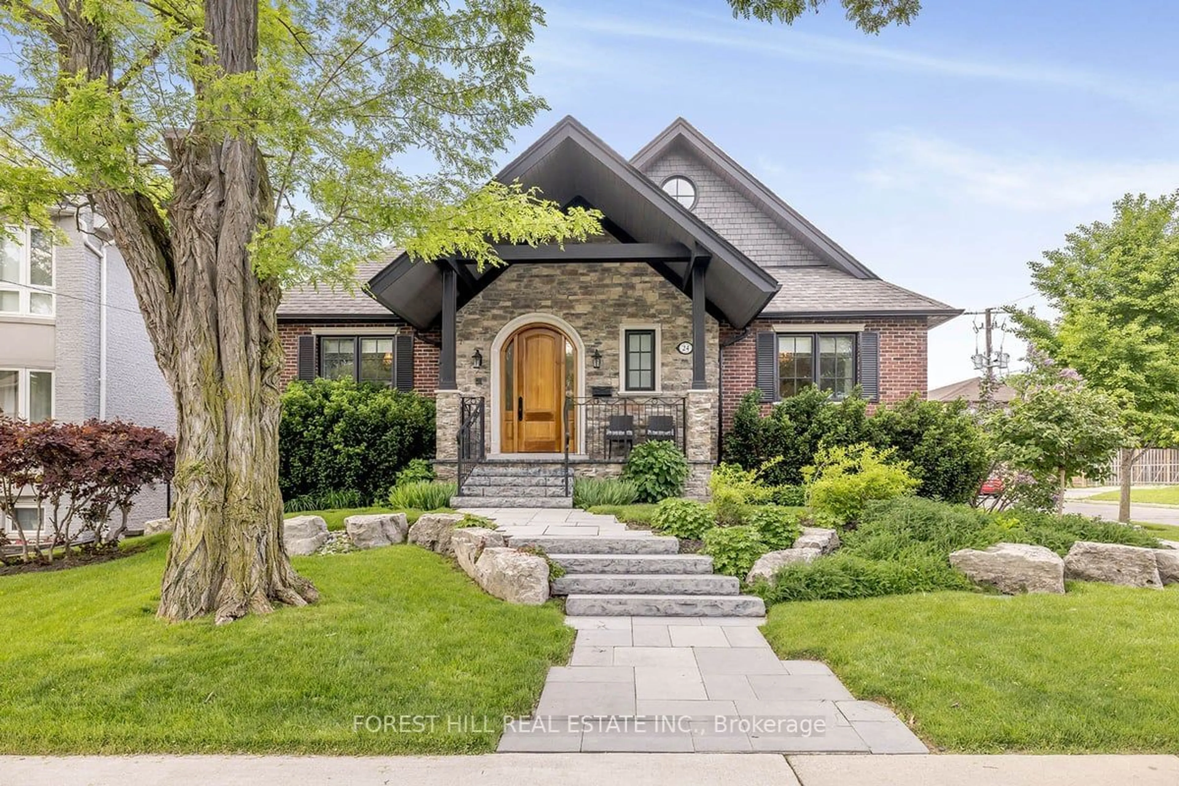 Home with brick exterior material for 24 Glen Park Ave, Toronto Ontario M6B 2C2