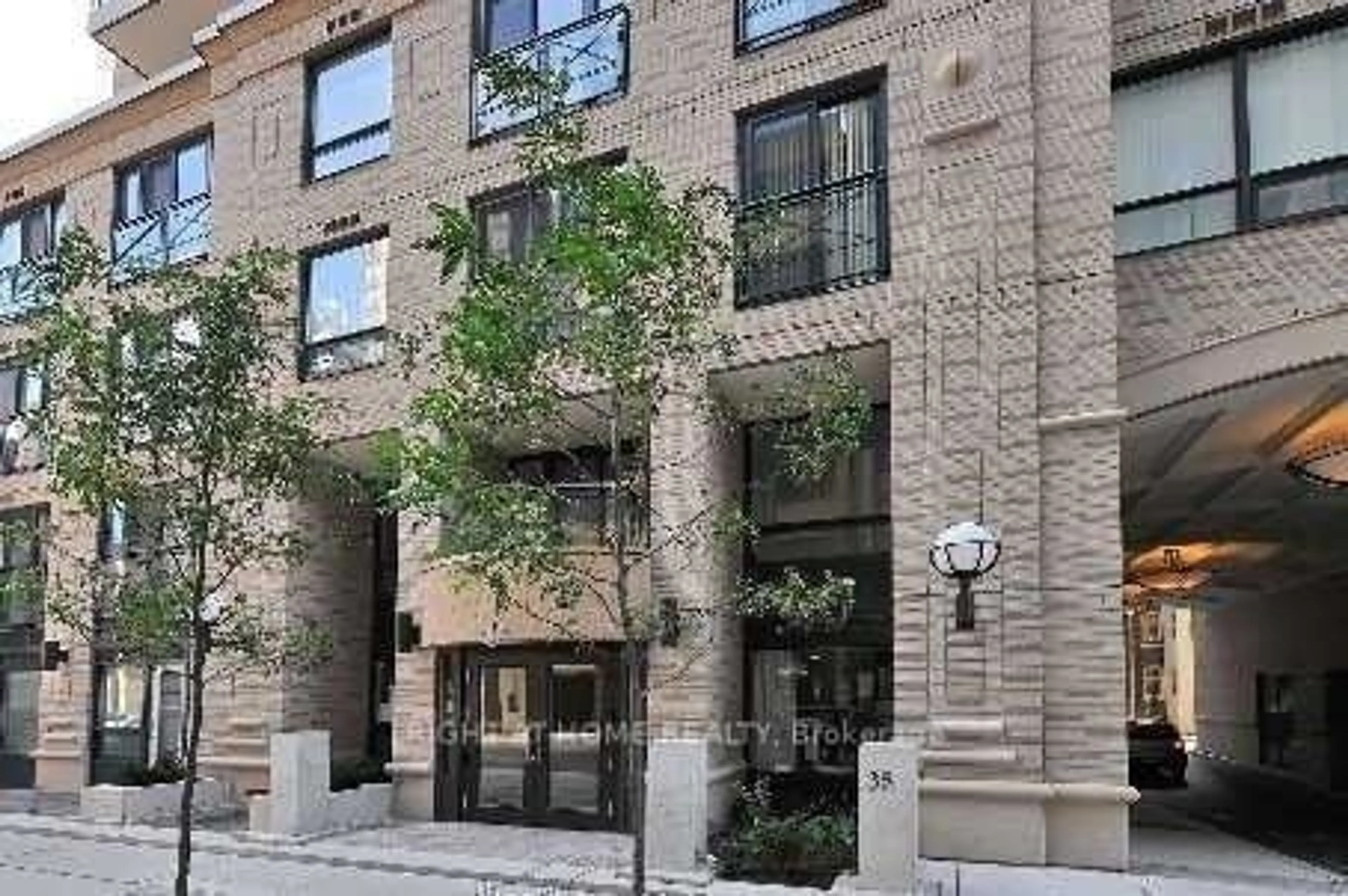 A pic from exterior of the house or condo for 35 Hayden St #2601, Toronto Ontario M4Y 3C3