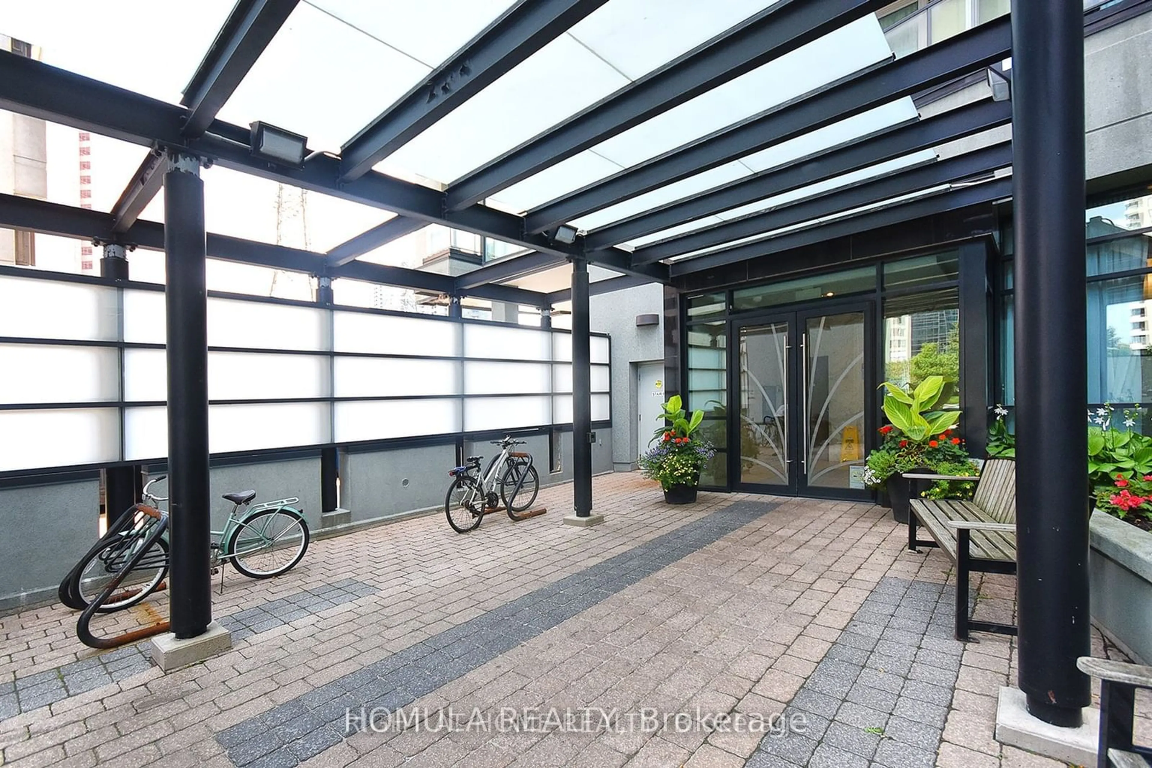 Indoor foyer for 5740 Yonge St #1102, Toronto Ontario M2M 0B1