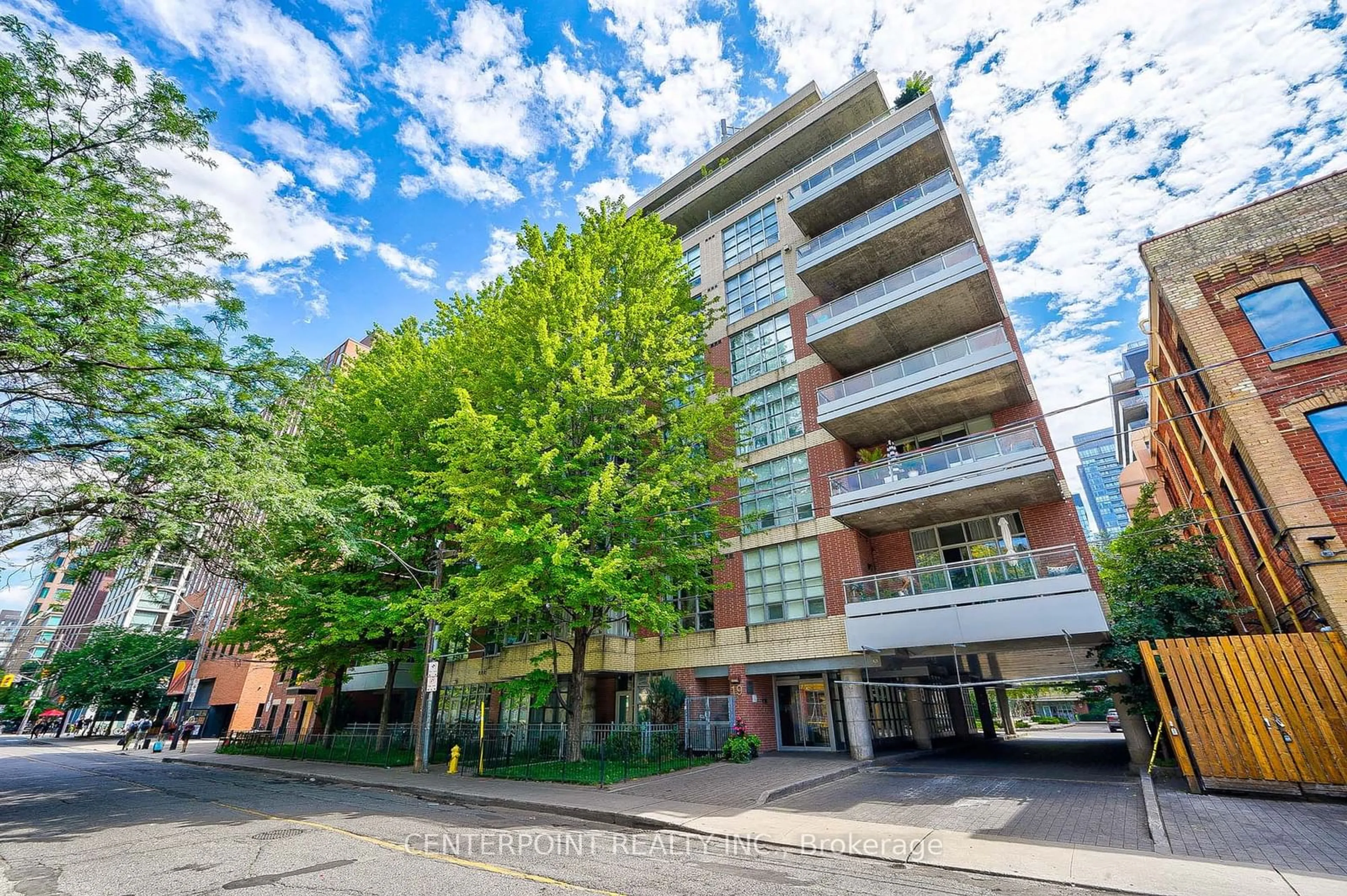 A pic from exterior of the house or condo for 19 Brant St #301, Toronto Ontario M5V 2L2