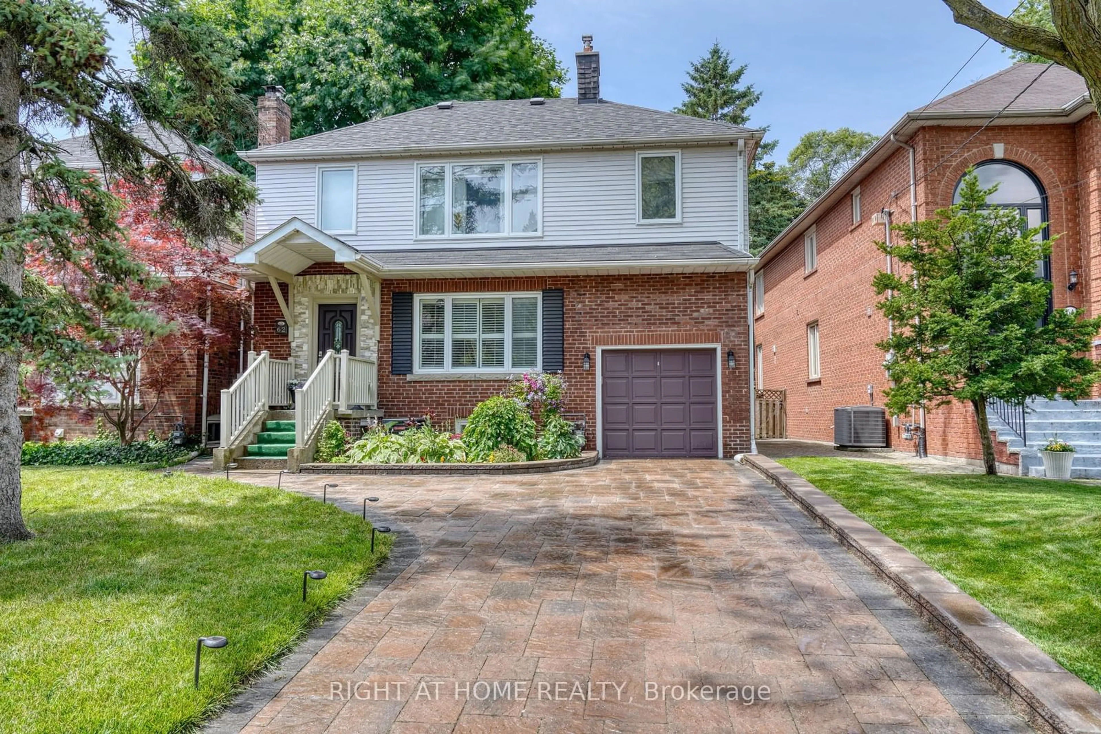 Home with brick exterior material for 62 Belgrave Ave, Toronto Ontario M5M 3T1