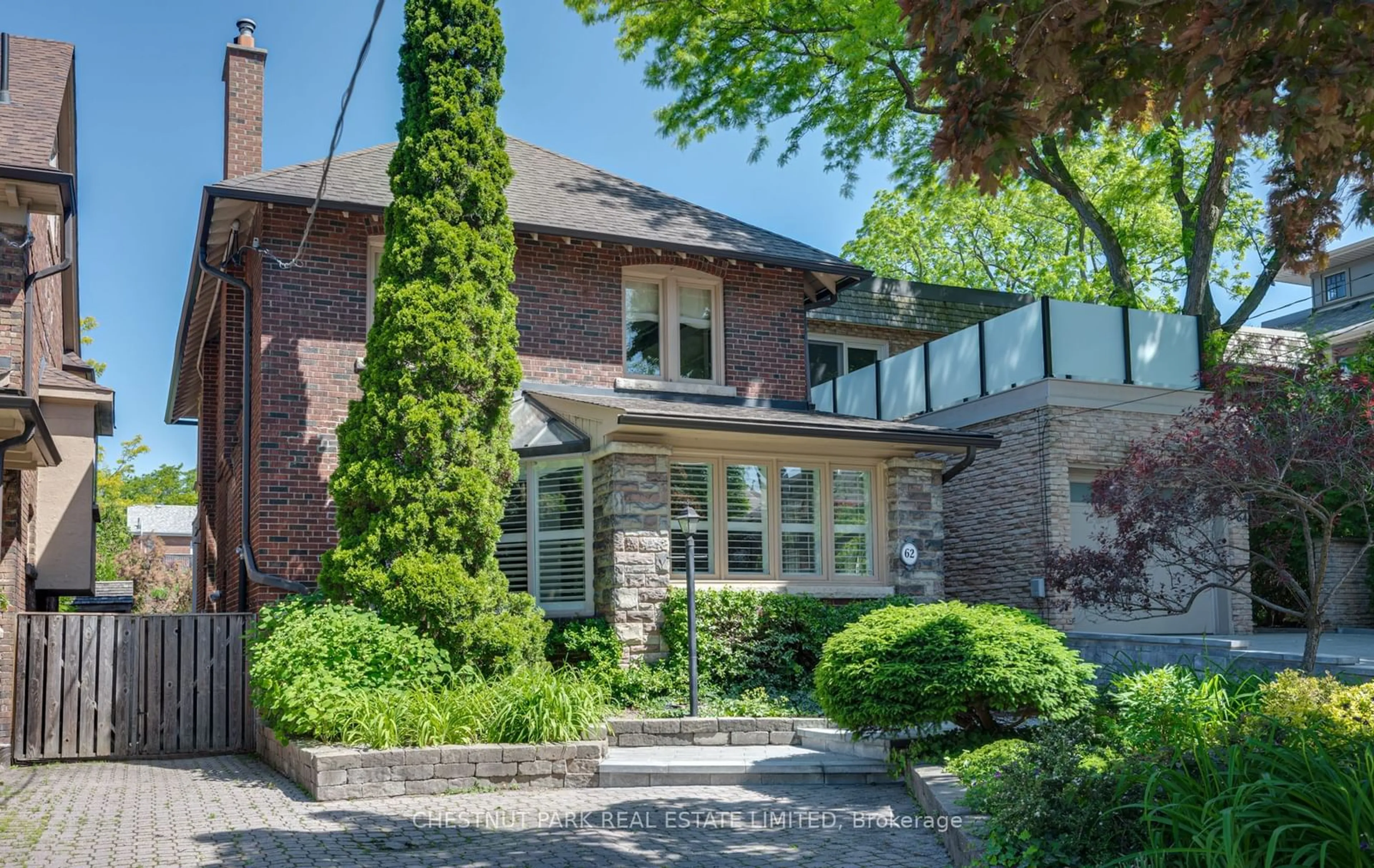 Outside view for 62 Rose Park Dr, Toronto Ontario M4T 1R1