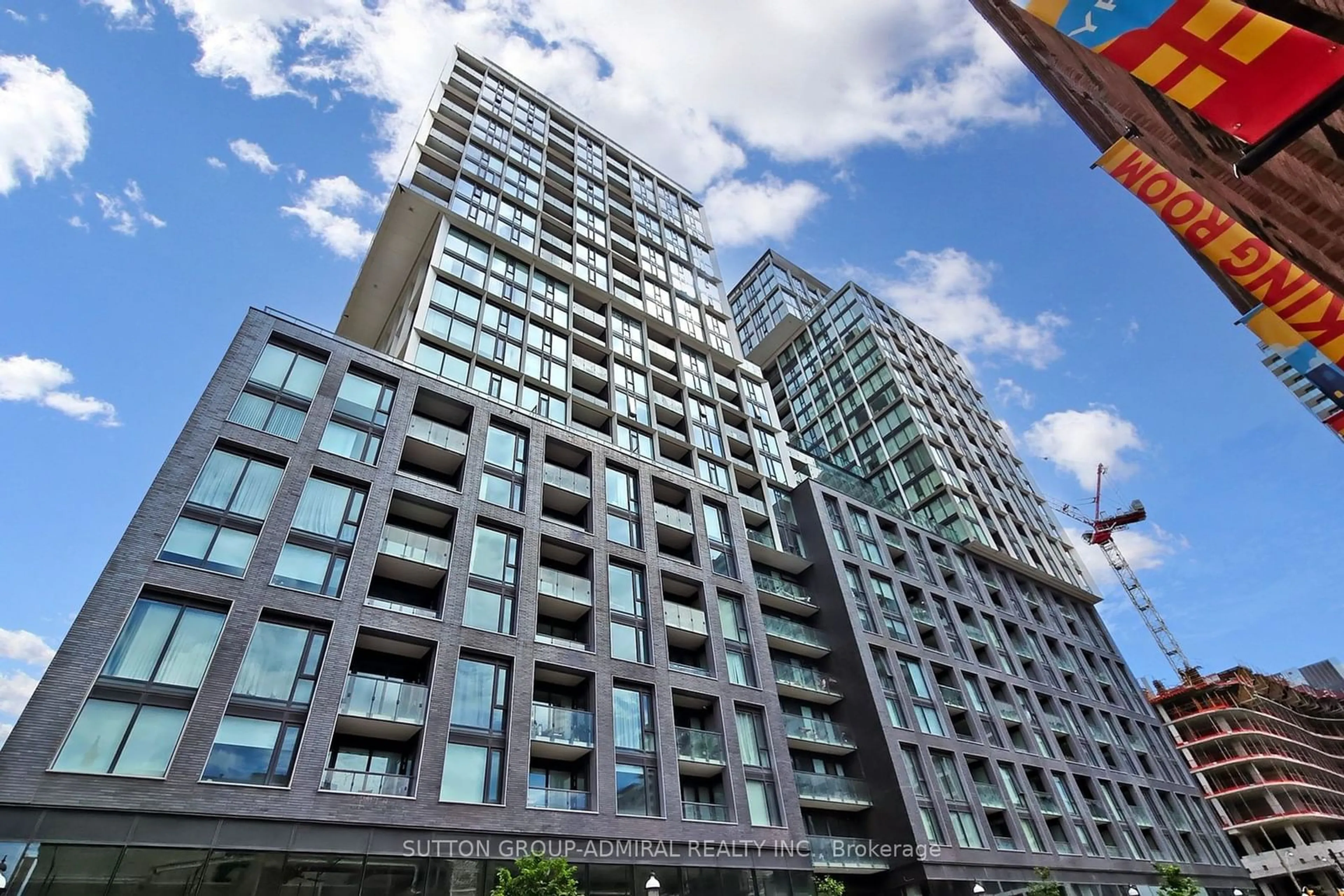 A pic from exterior of the house or condo for 158 Front St #1711, Toronto Ontario M5A 0K9