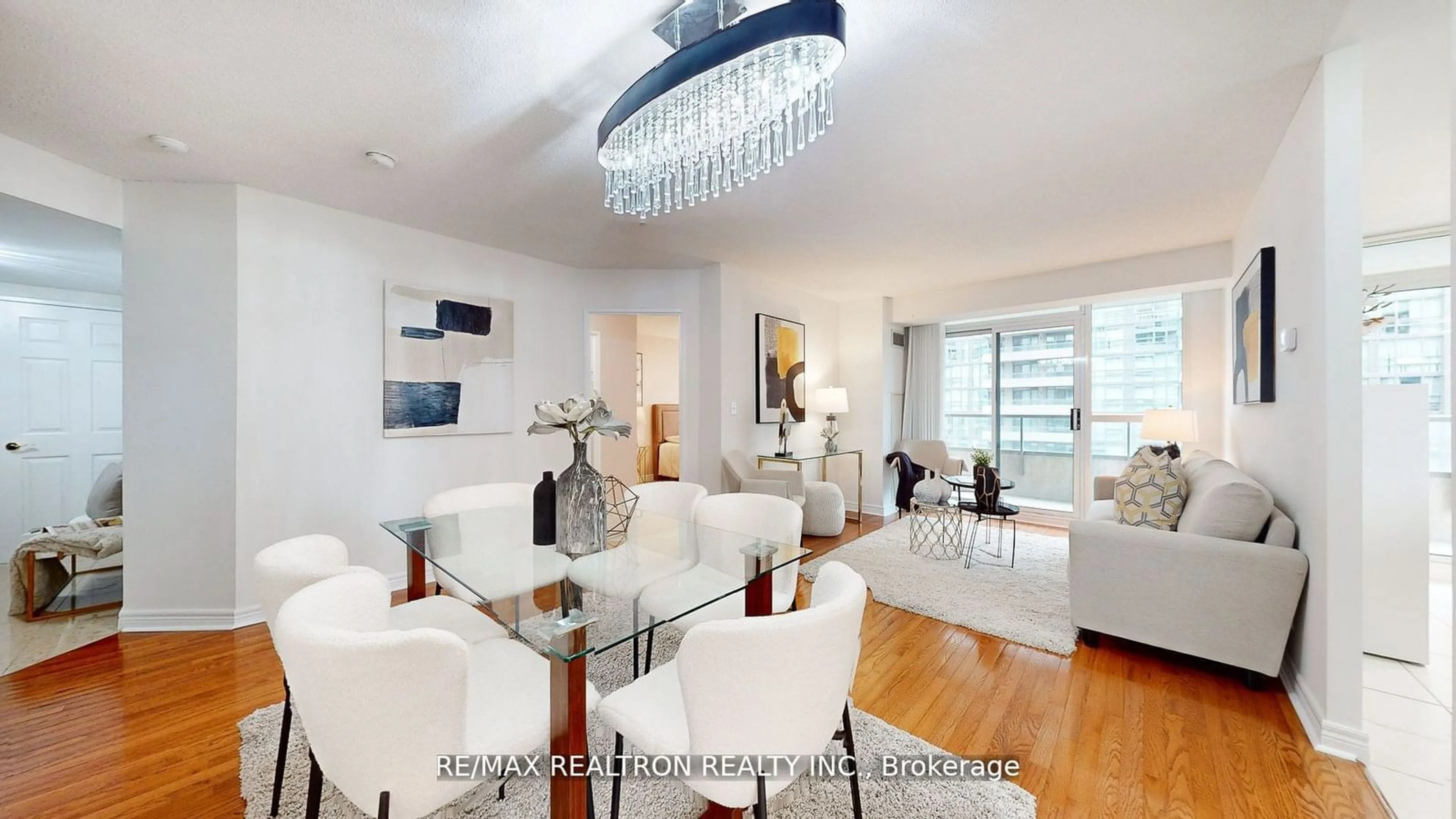 Living room for 23 Hollywood Ave #1708, Toronto Ontario M2N 7L8