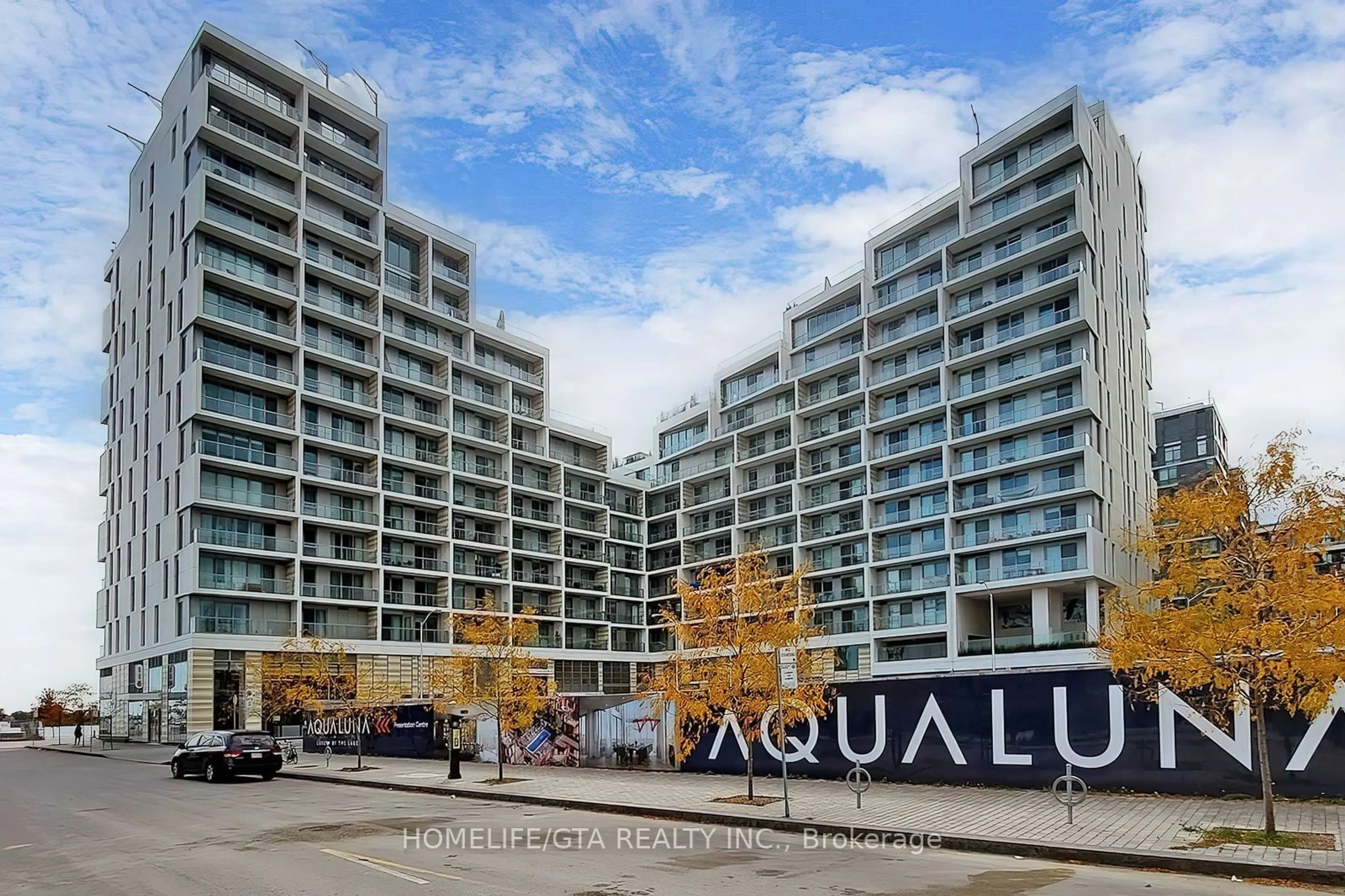 A pic from exterior of the house or condo for 118 Merchants' Wharf #415, Toronto Ontario M5A 0L3