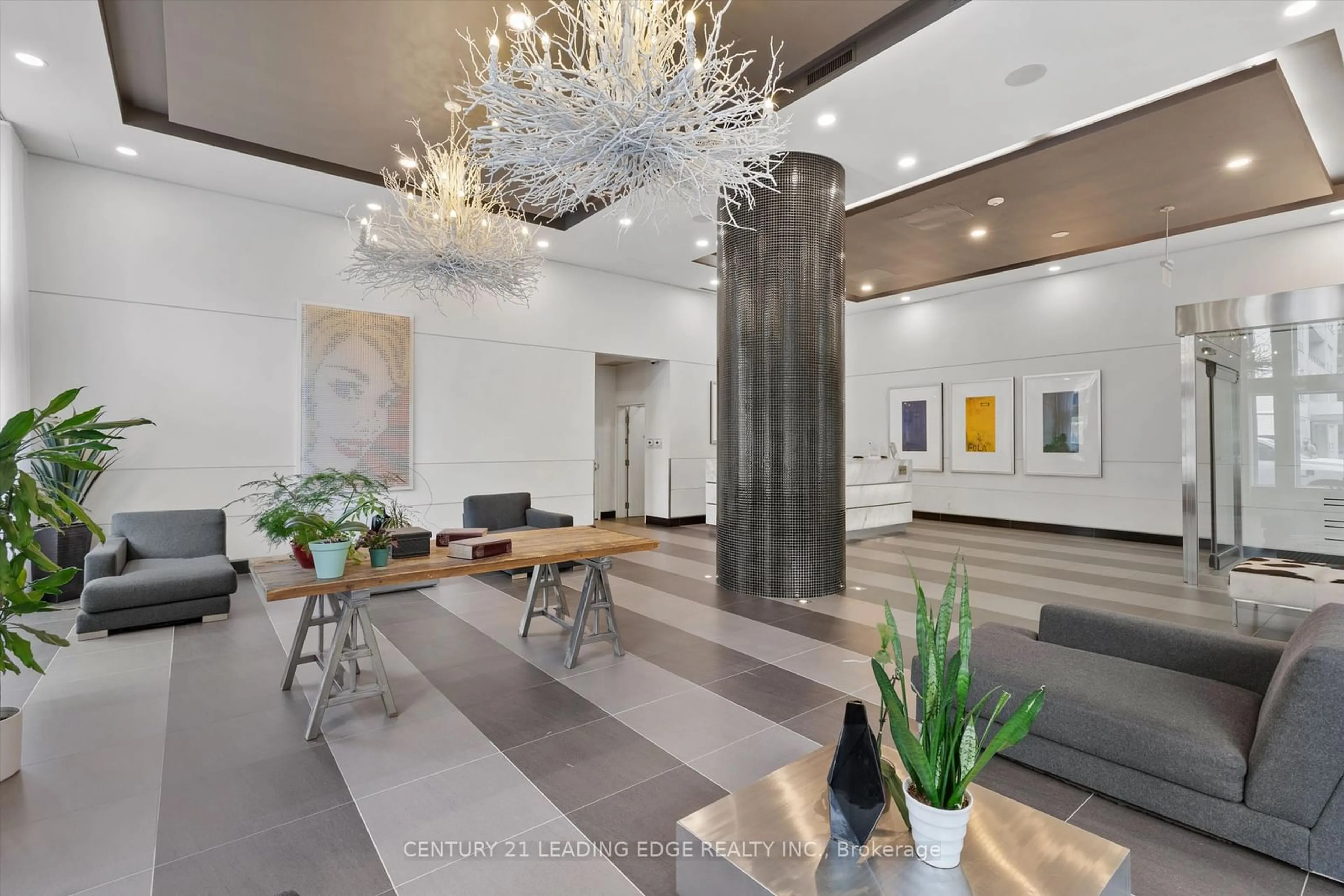 Indoor lobby for 83 Redpath Ave #1101, Toronto Ontario M4S 0A2