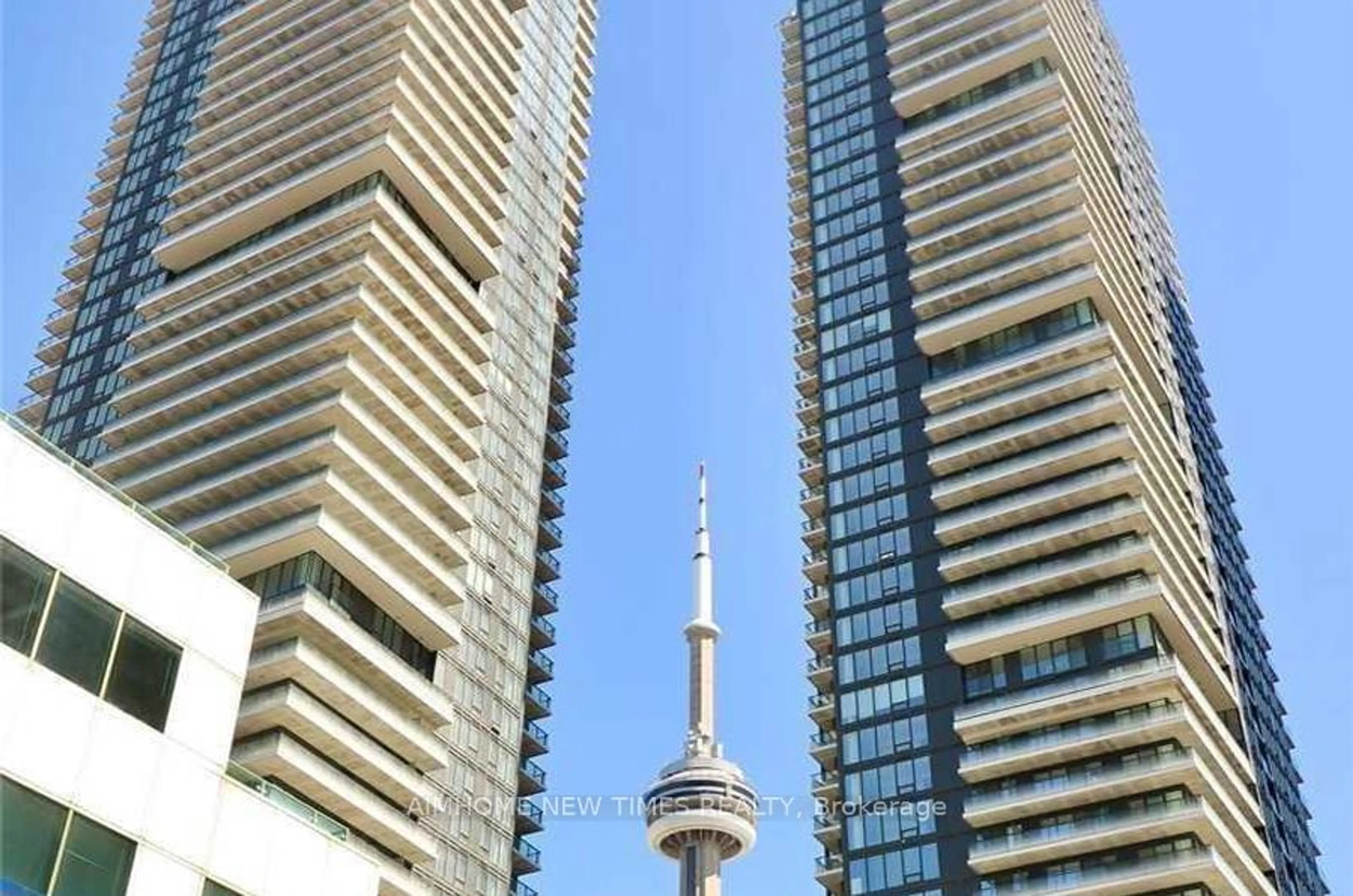 A pic from exterior of the house or condo for 125 Blue Jays Way #4902, Toronto Ontario M5V 0N5