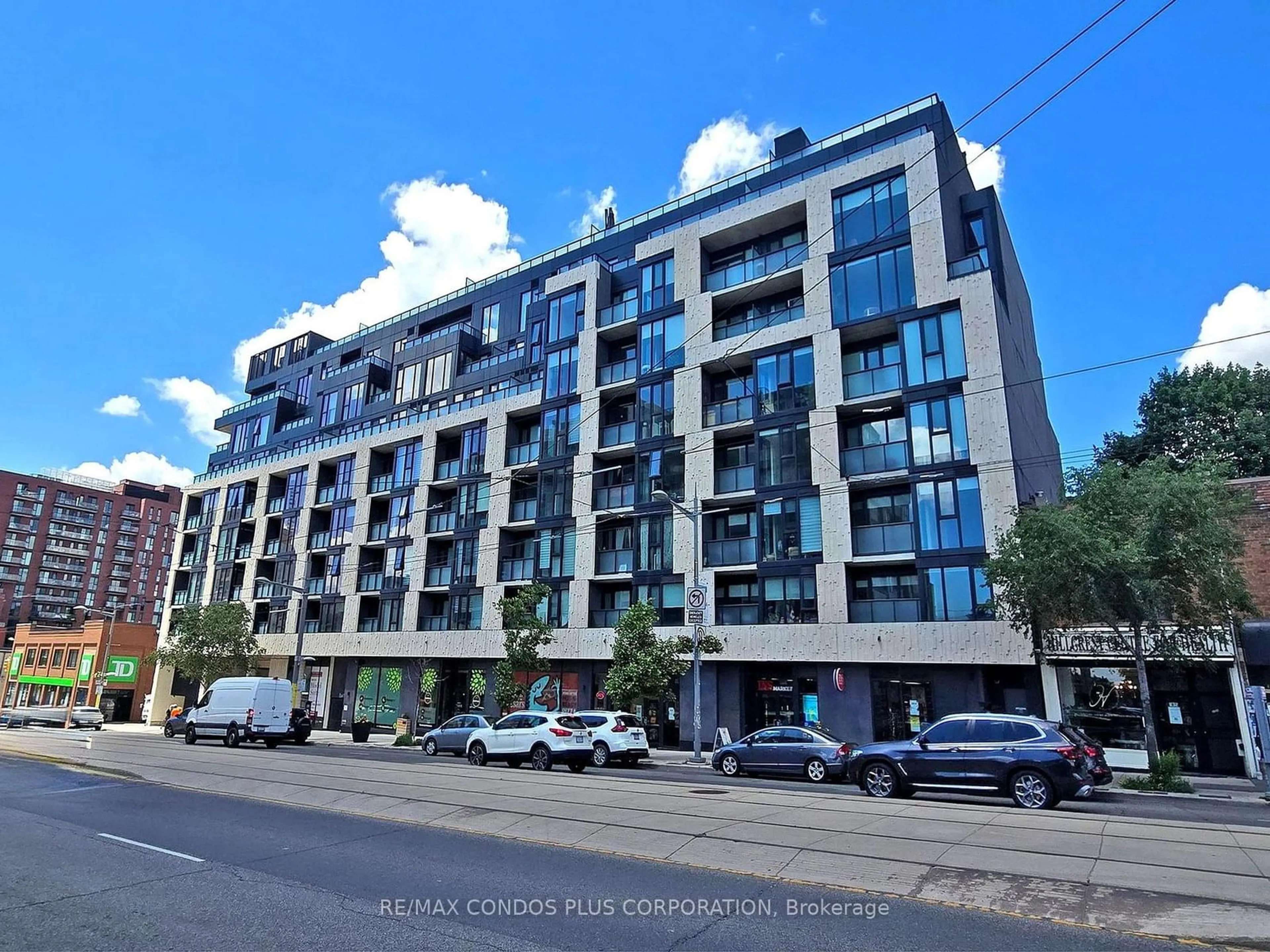 A pic from exterior of the house or condo for 840 St Clair Ave #511, Toronto Ontario M6C 0A4