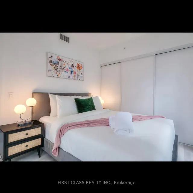 Additional property image - 251 Jarvis St Unit 826