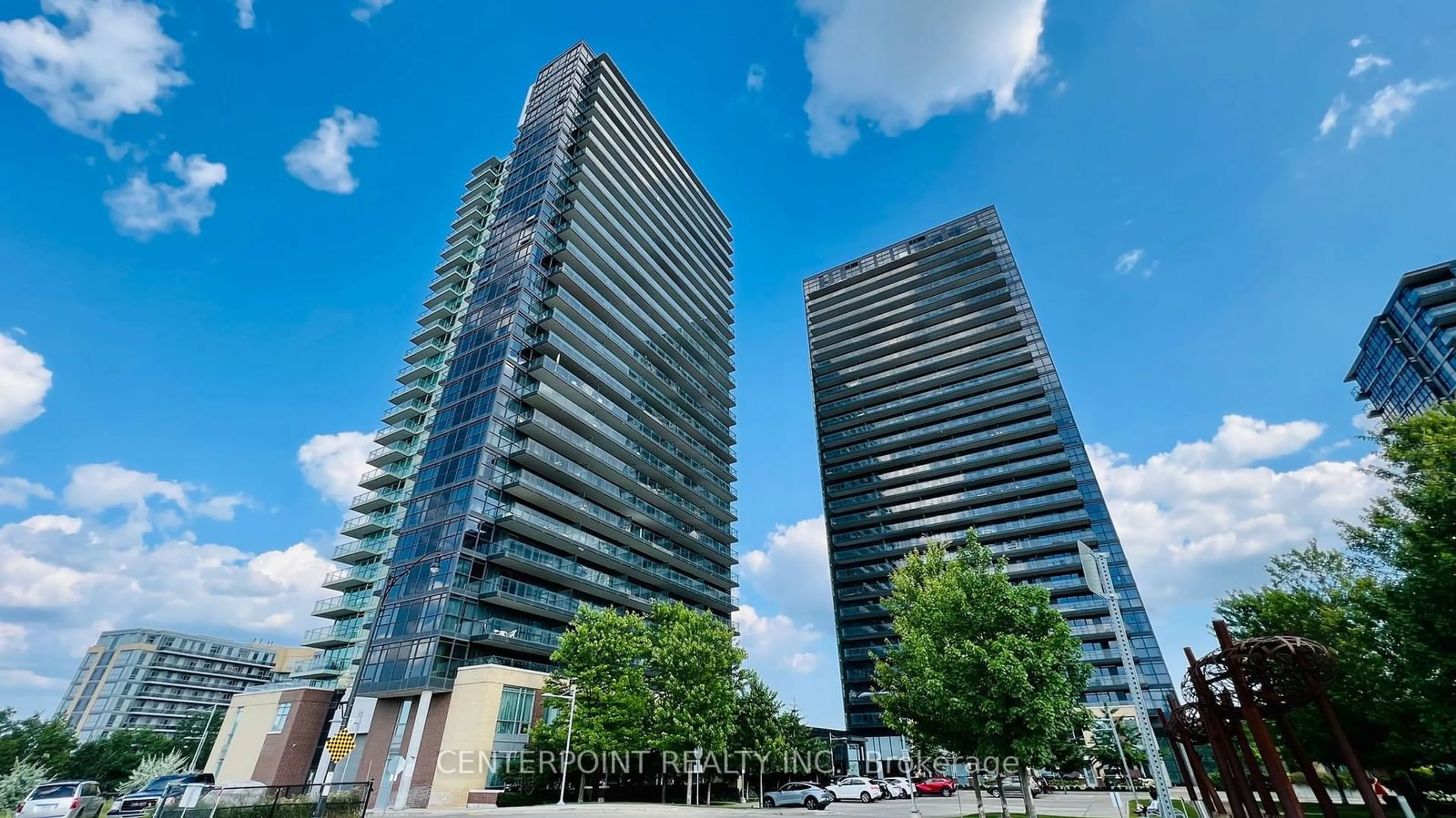 A pic from exterior of the house or condo for 33 Singer Crt #PH06, Toronto Ontario M2K 0B4