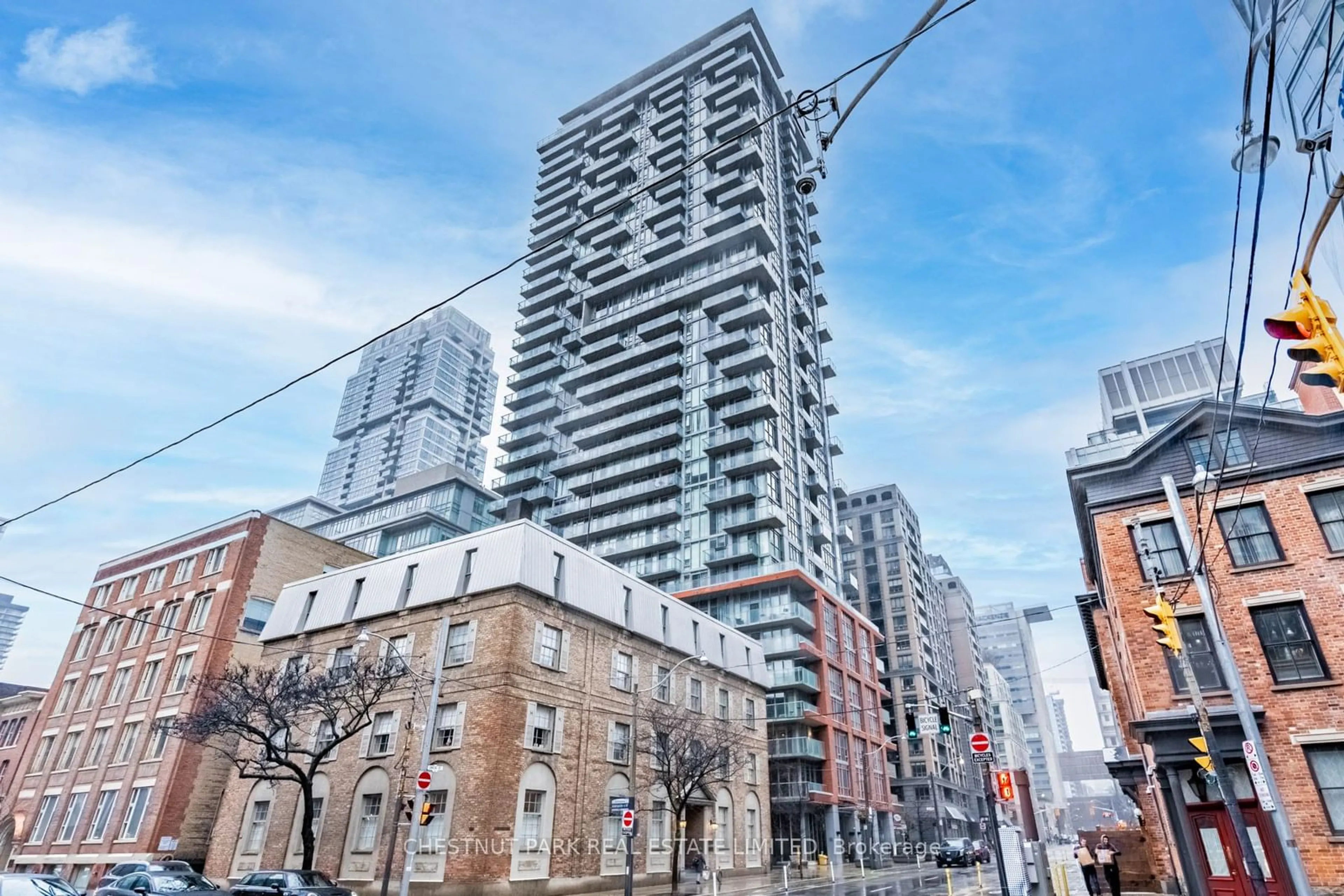 A pic from exterior of the house or condo for 126 Simcoe St #1509, Toronto Ontario M5H 4E6