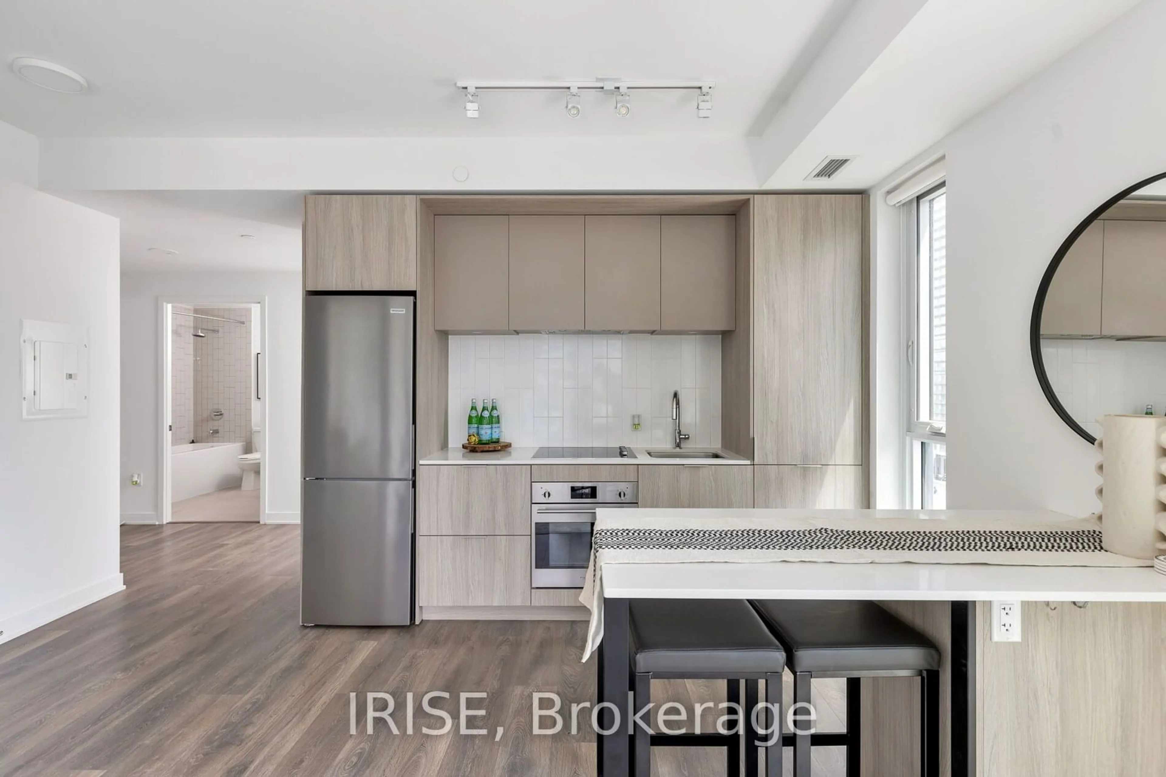 Contemporary kitchen for 130 River St #703, Toronto Ontario M5A 0R8