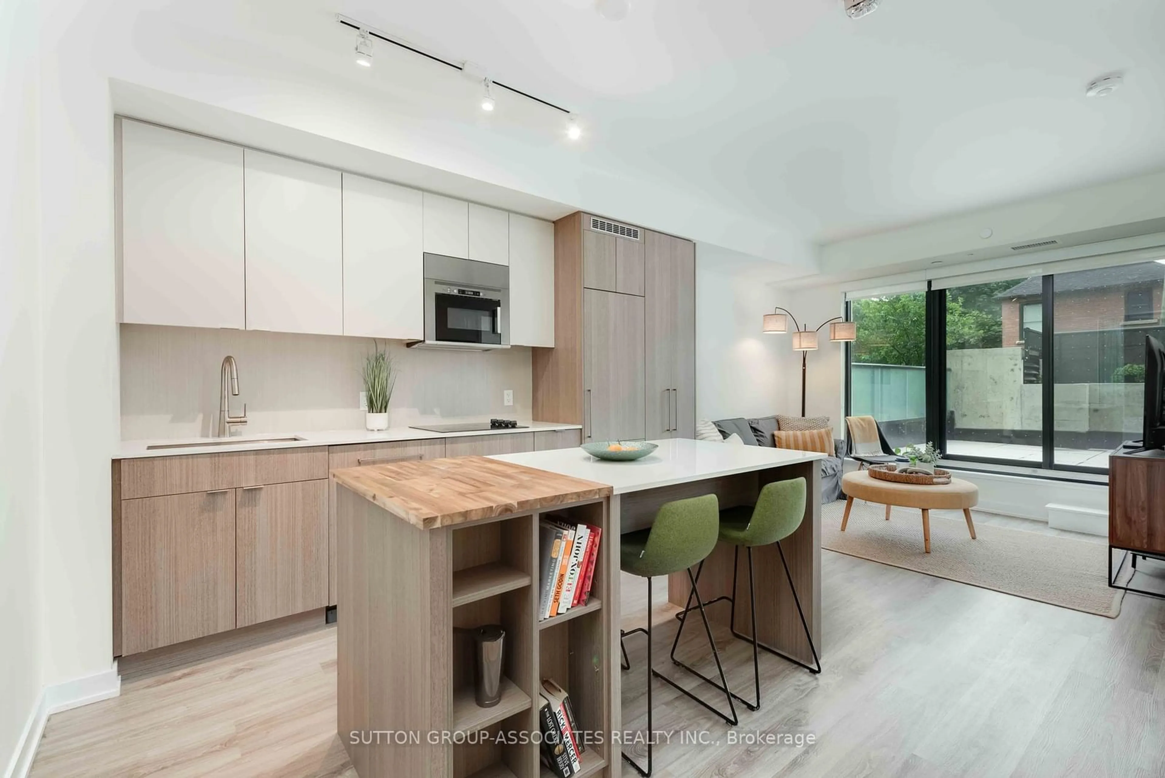 Contemporary kitchen for 840 St Clair Ave #318, Toronto Ontario M6C 0A4