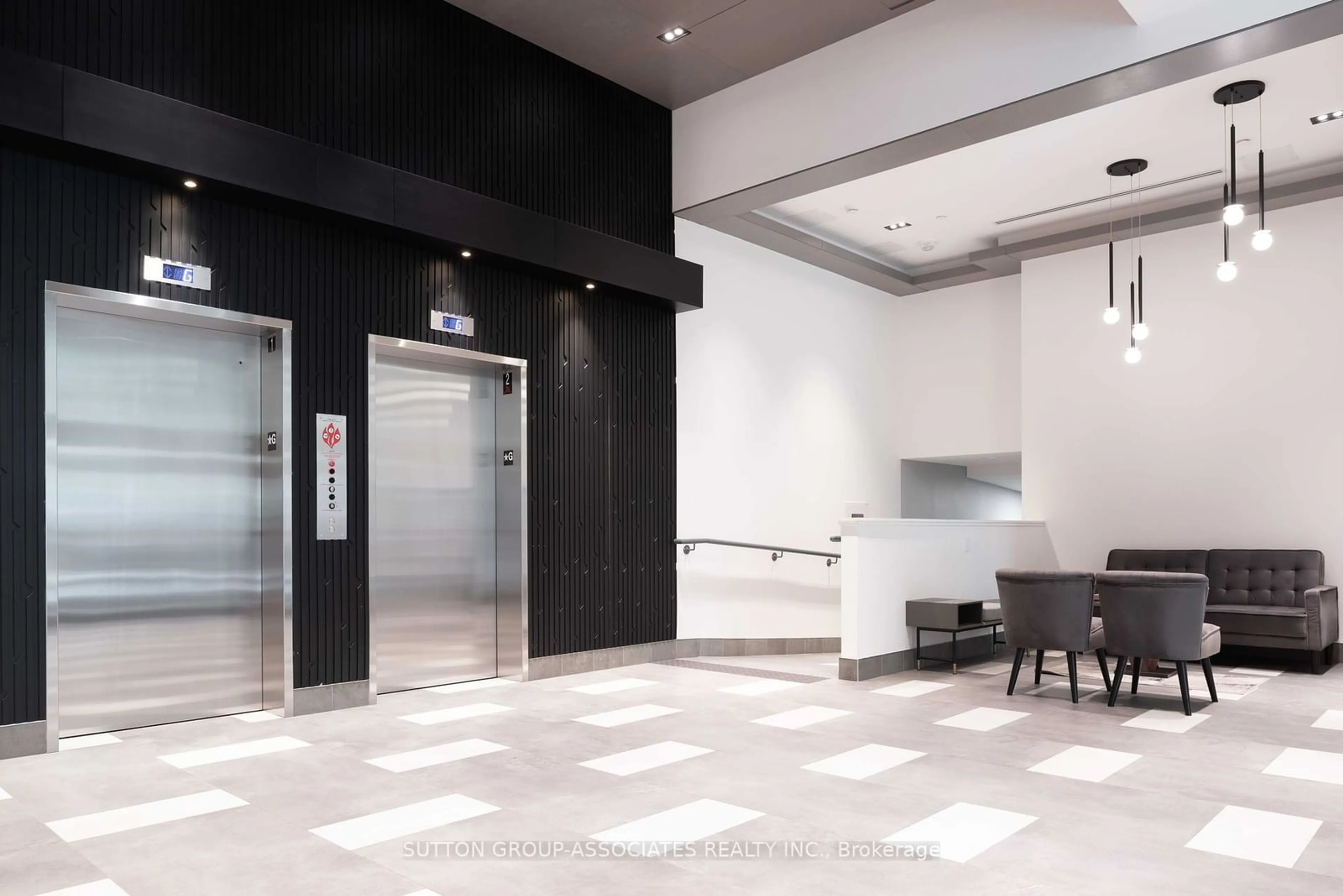 Indoor lobby for 840 St Clair Ave #318, Toronto Ontario M6C 0A4