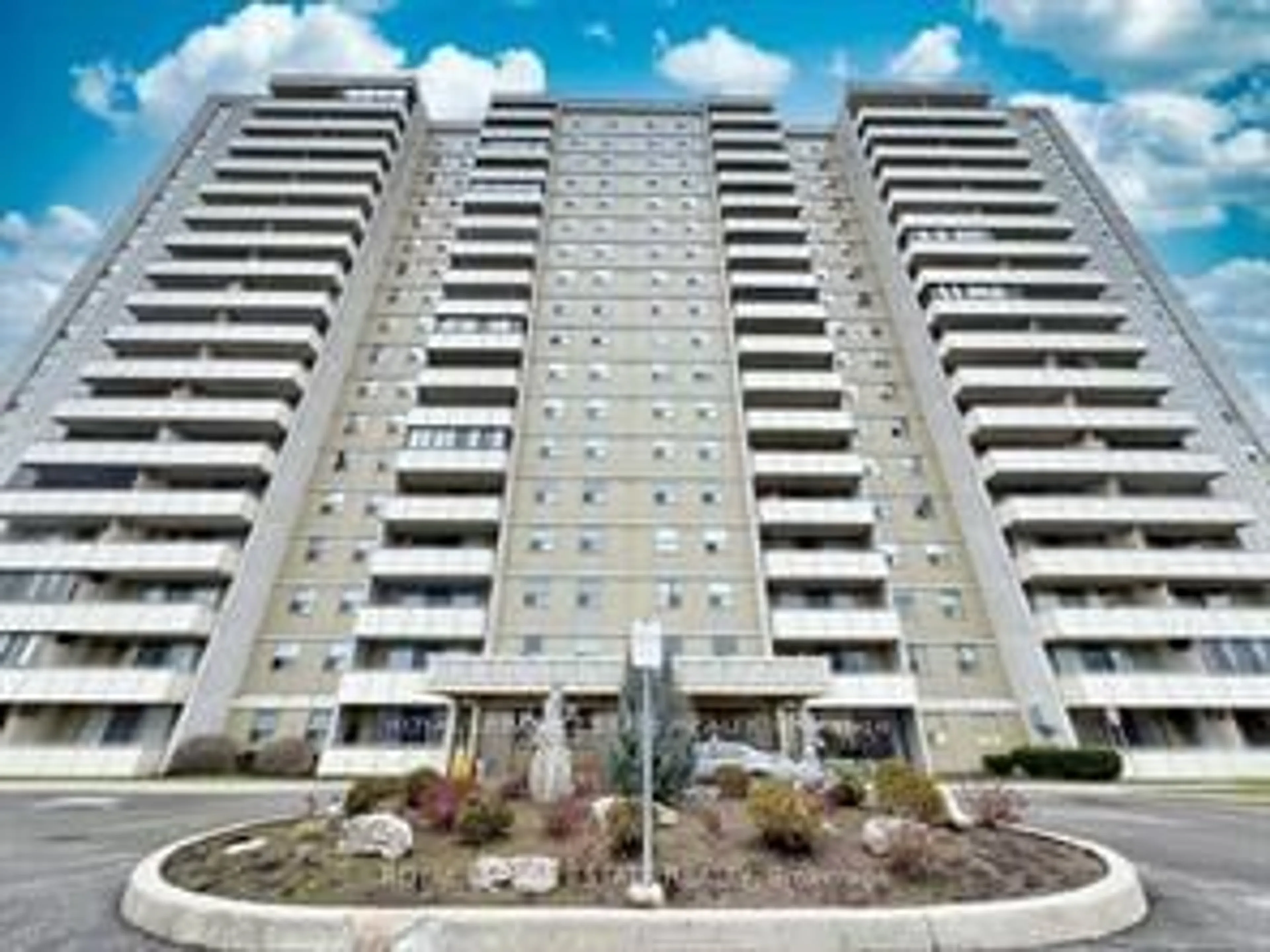 A pic from exterior of the house or condo for 1338 York Mills Rd #111, Toronto Ontario M3A 3M3