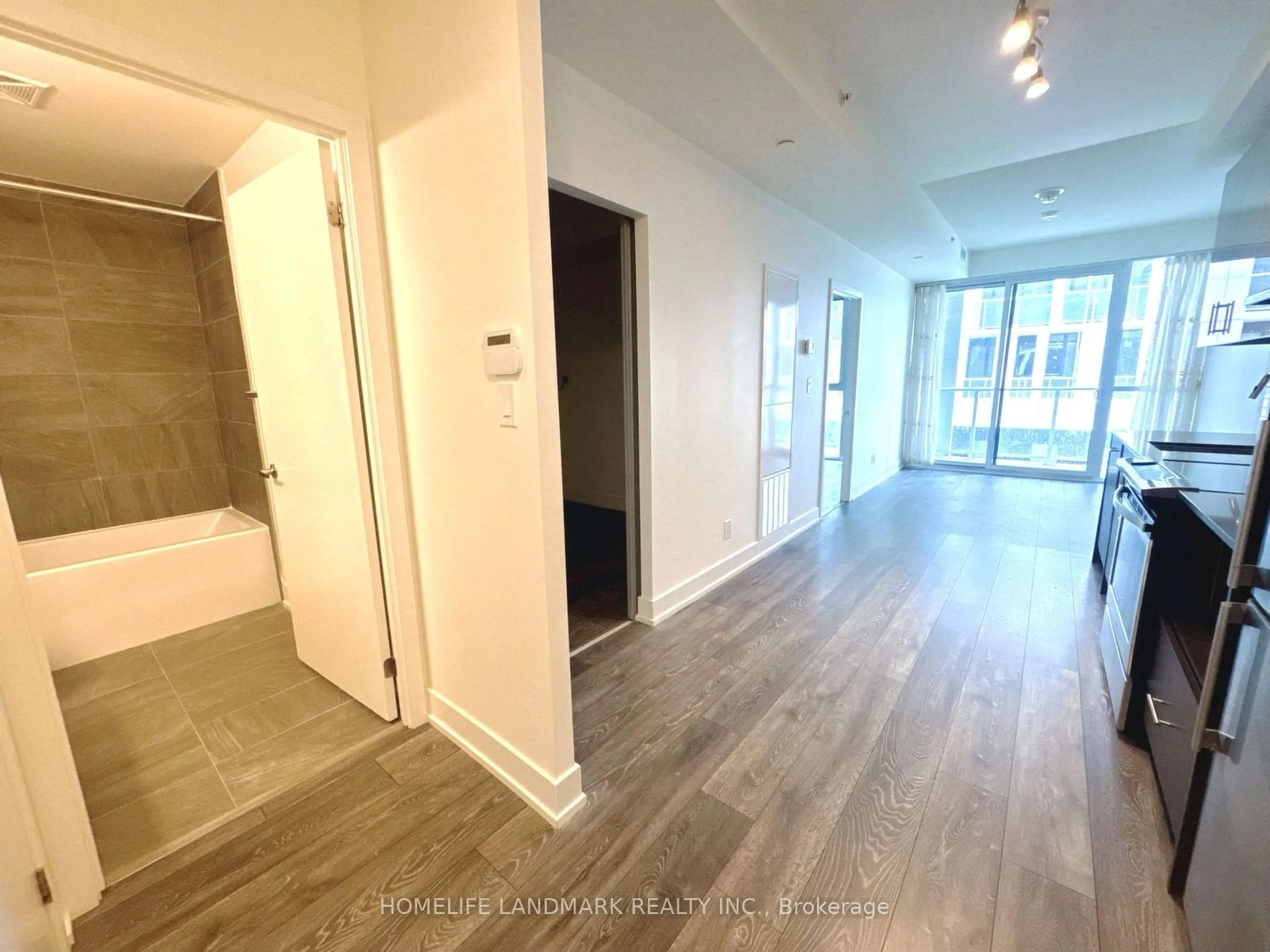 Other indoor space for 180 Fairview Mall Dr #211, Toronto Ontario M2J 0G4