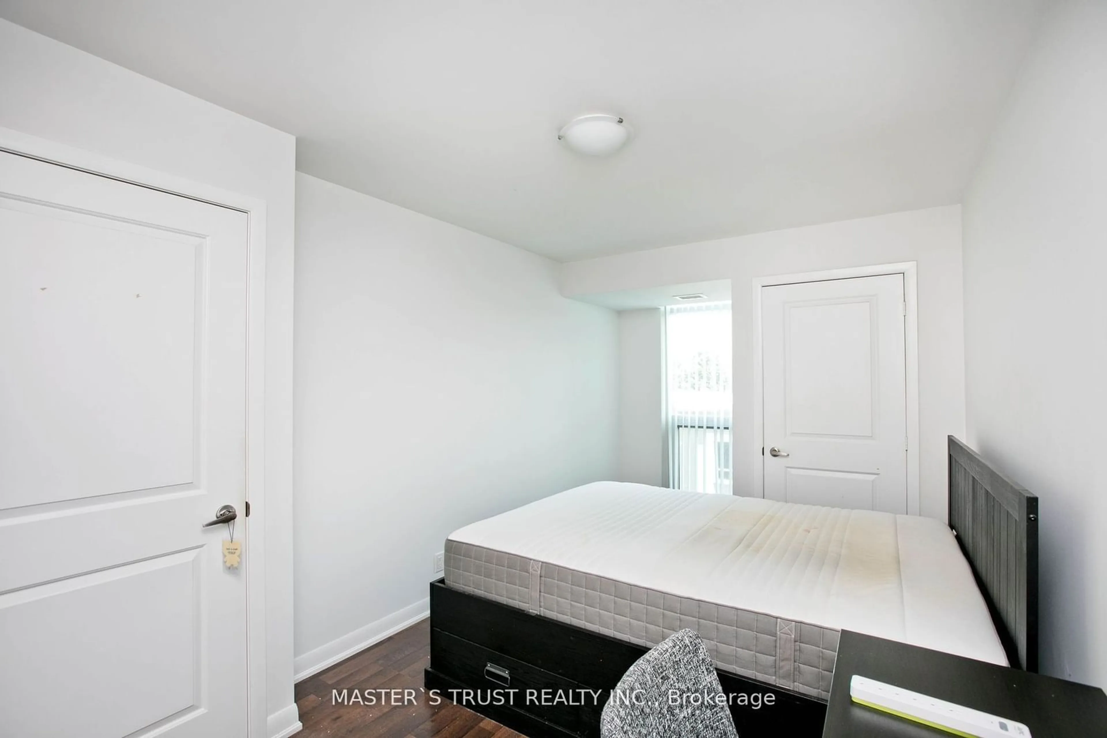 A pic of a room for 17 Anndale Dr #308, Toronto Ontario M2N 2W7