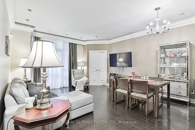 Additional property image - 10 Bloorview Pl Unit 119