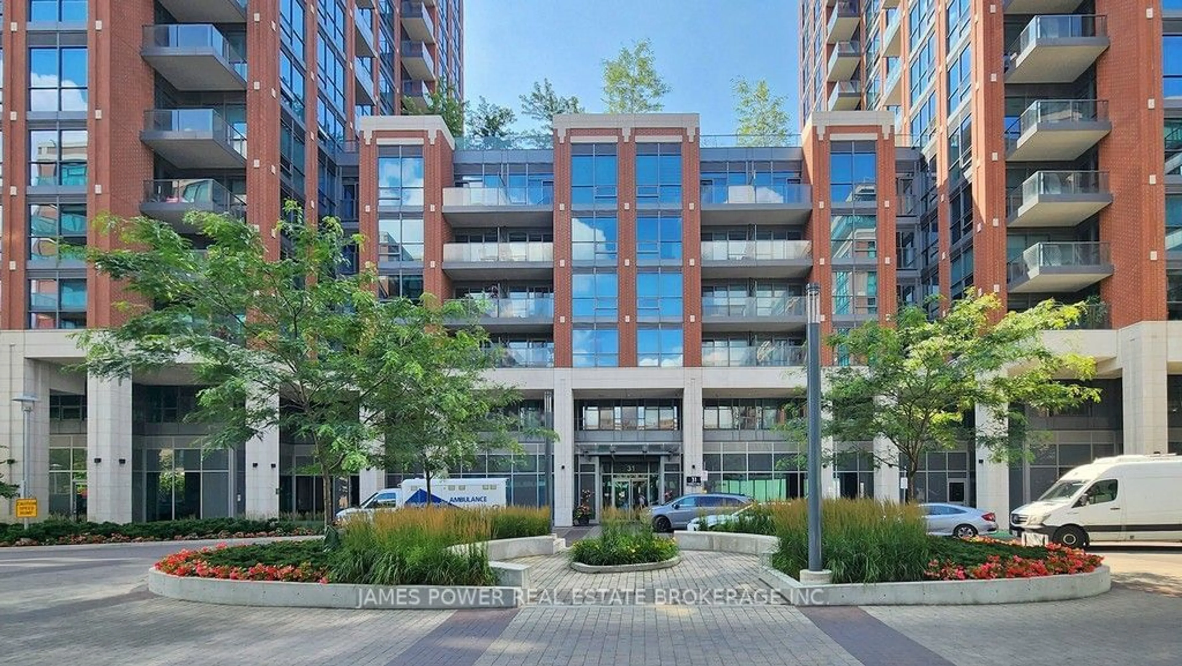 A pic from exterior of the house or condo for 31 Tippett Rd #639, Toronto Ontario M3H 0C8