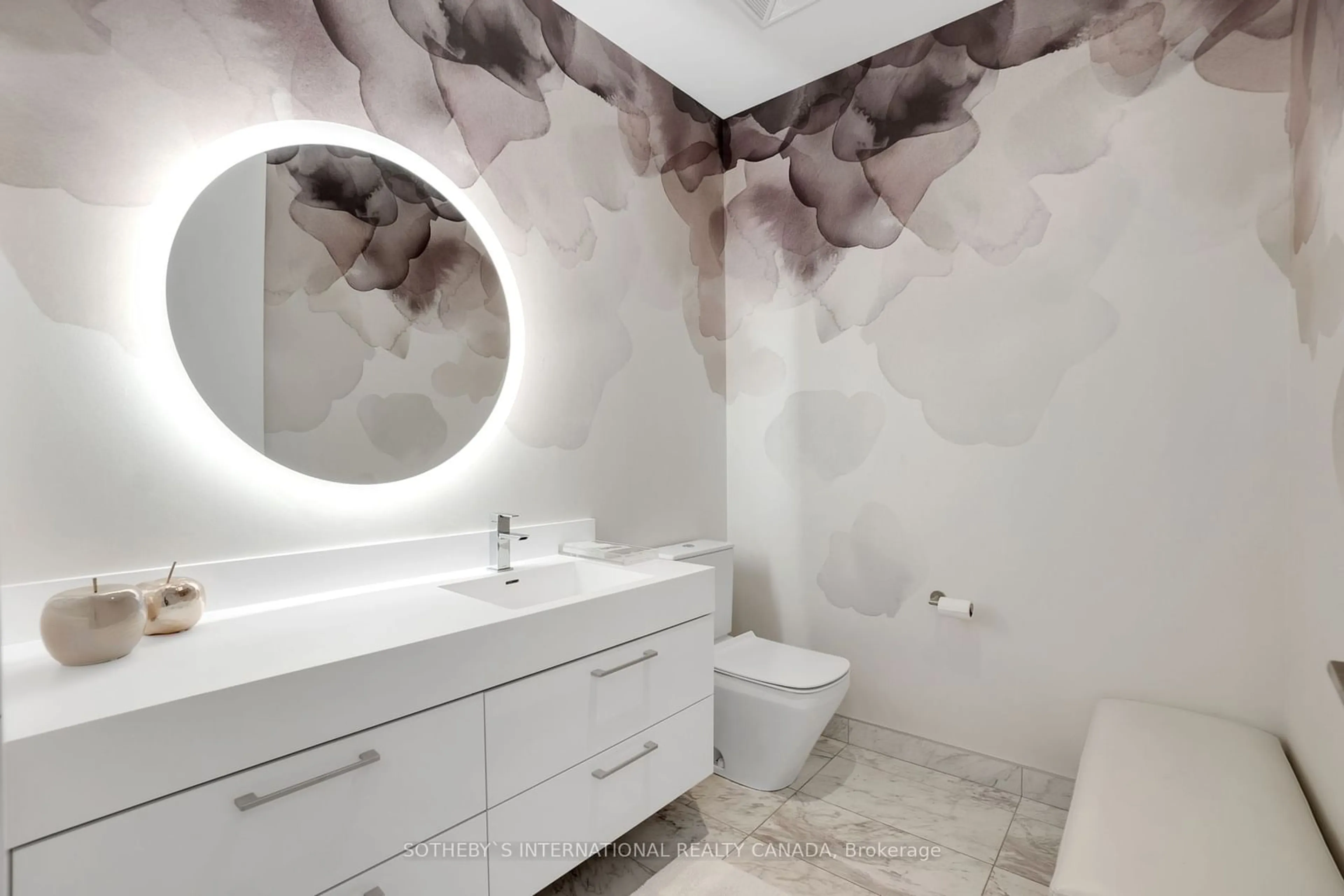 Contemporary bathroom for 1 Yorkville Ave #5405, Toronto Ontario M4W 0B1