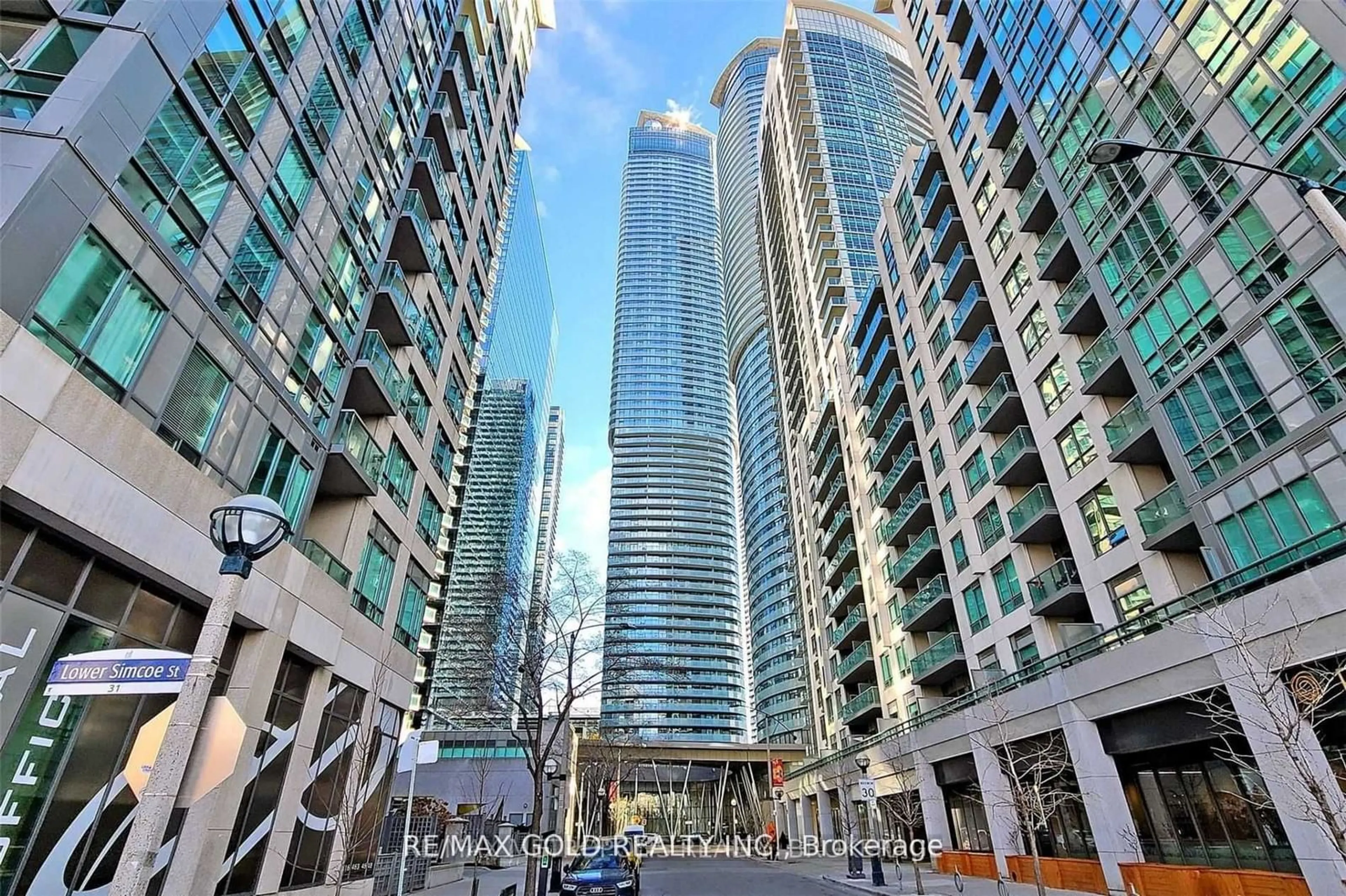 A pic from exterior of the house or condo for 14 York St #4609, Toronto Ontario M5J 2Z2