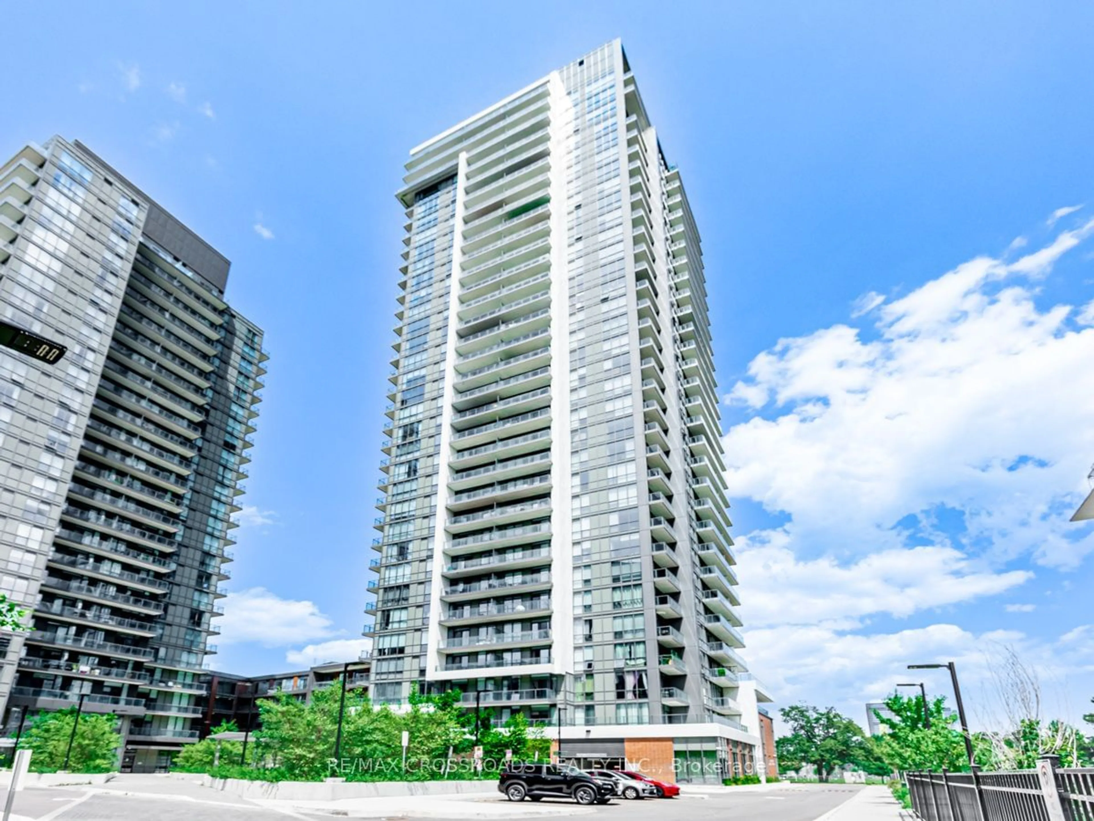 A pic from exterior of the house or condo for 32 Forest Manor Rd #1910, Toronto Ontario M2J 1M5