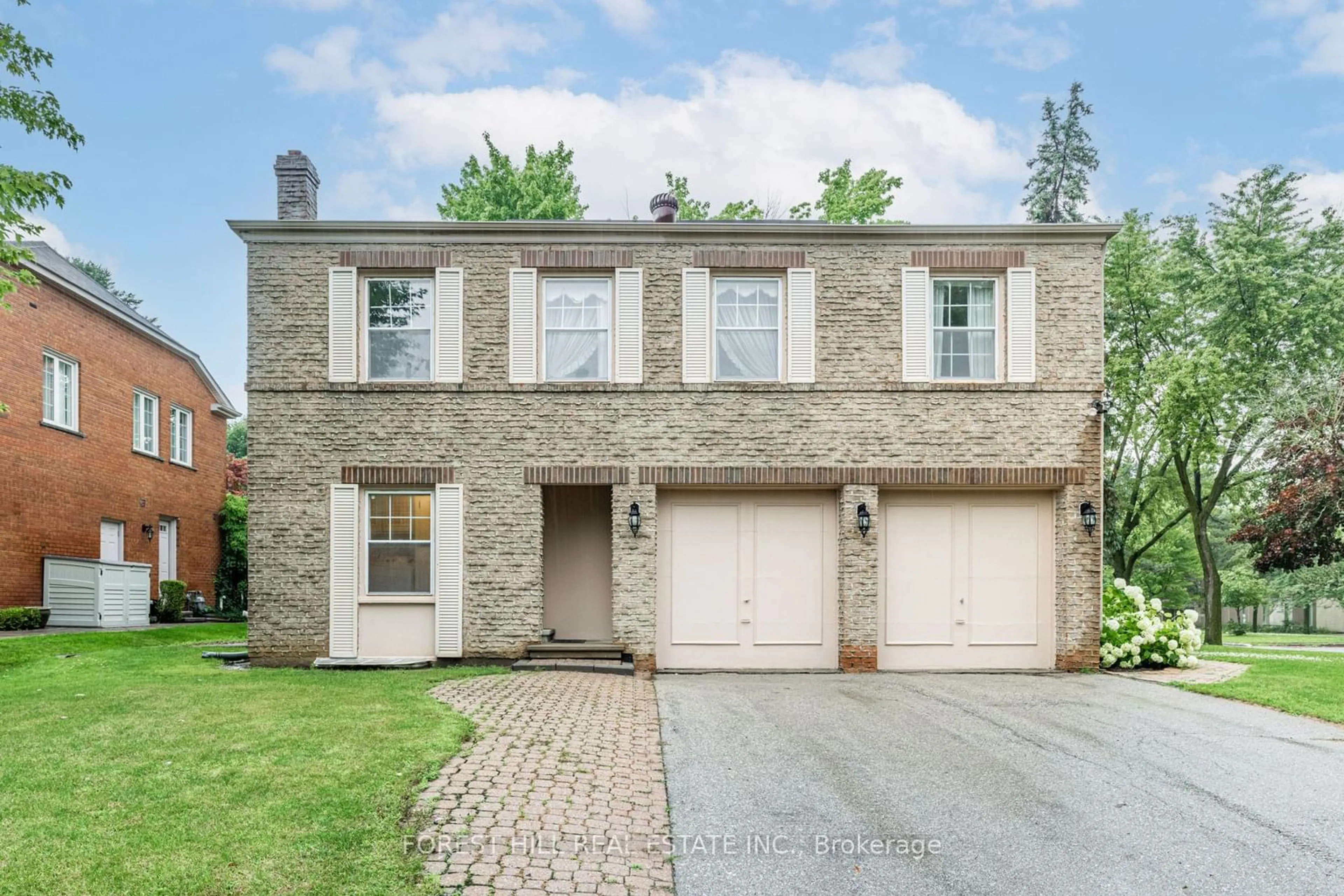 Home with brick exterior material for 360 Banbury Rd, Toronto Ontario M2L 2V5