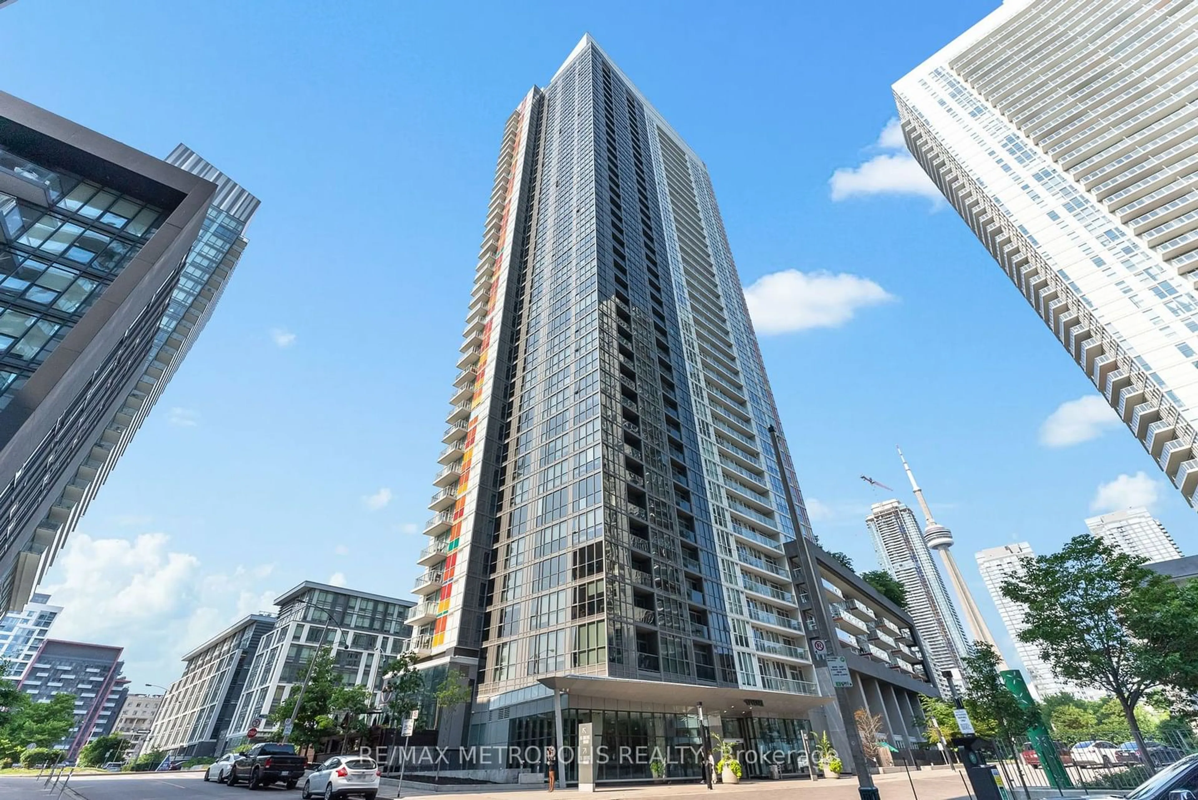 A pic from exterior of the house or condo for 85 Queens Wharf Rd #702, Toronto Ontario M5V 0J9