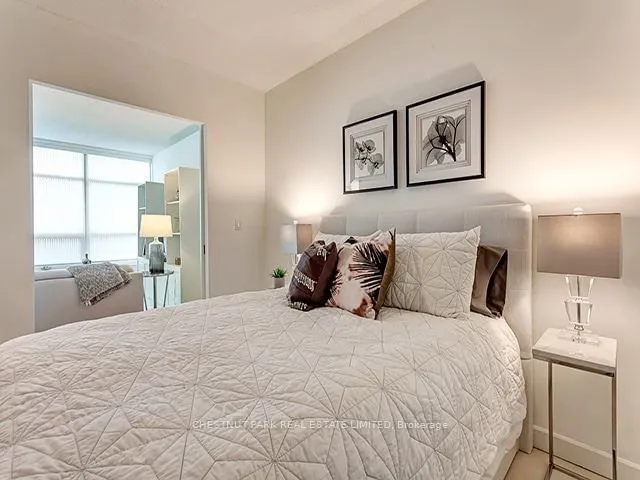 Additional property image - 350 Wellington St Unit 319